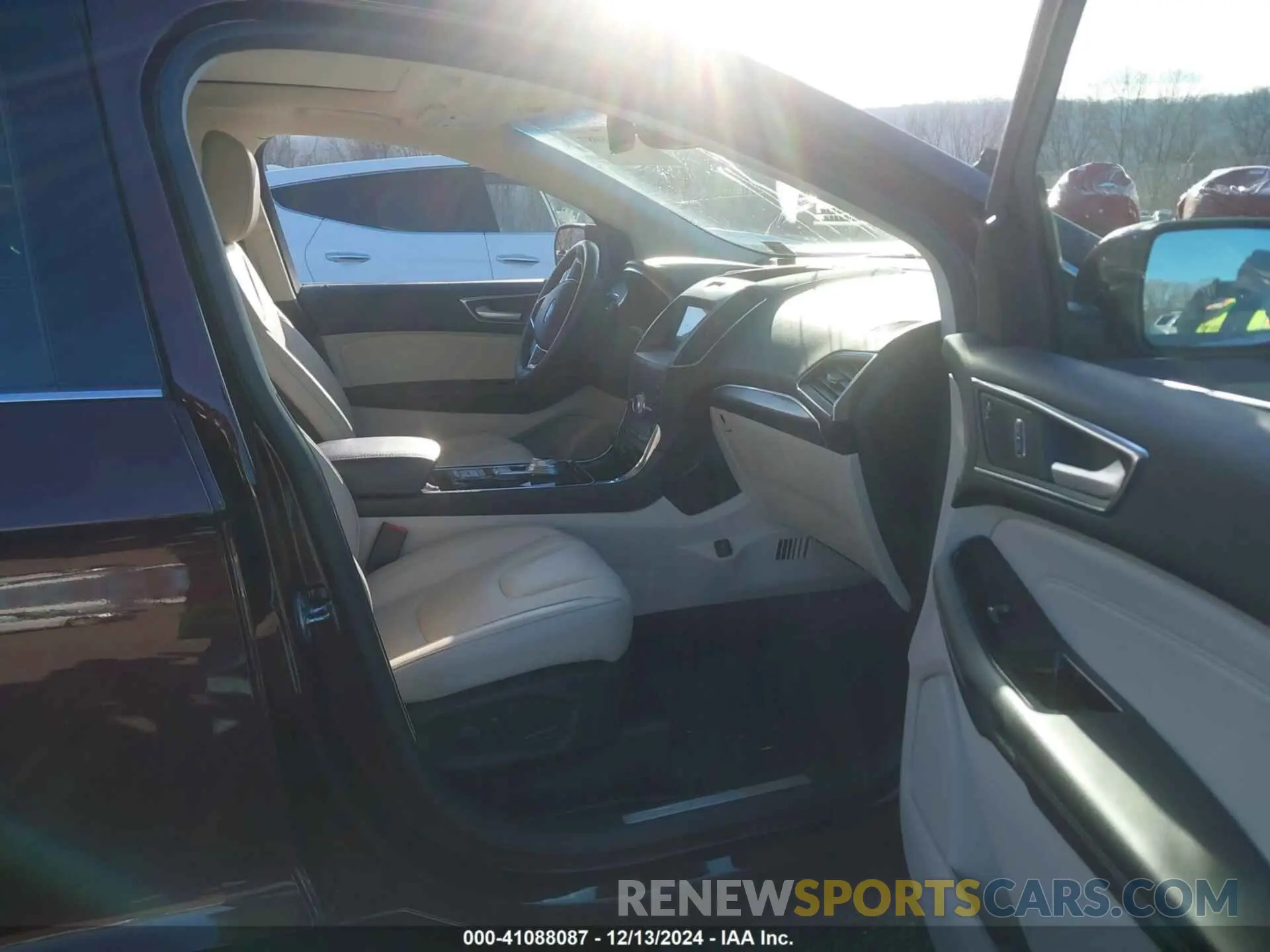 5 Photograph of a damaged car 2FMPK4K93LBB25620 FORD EDGE 2020