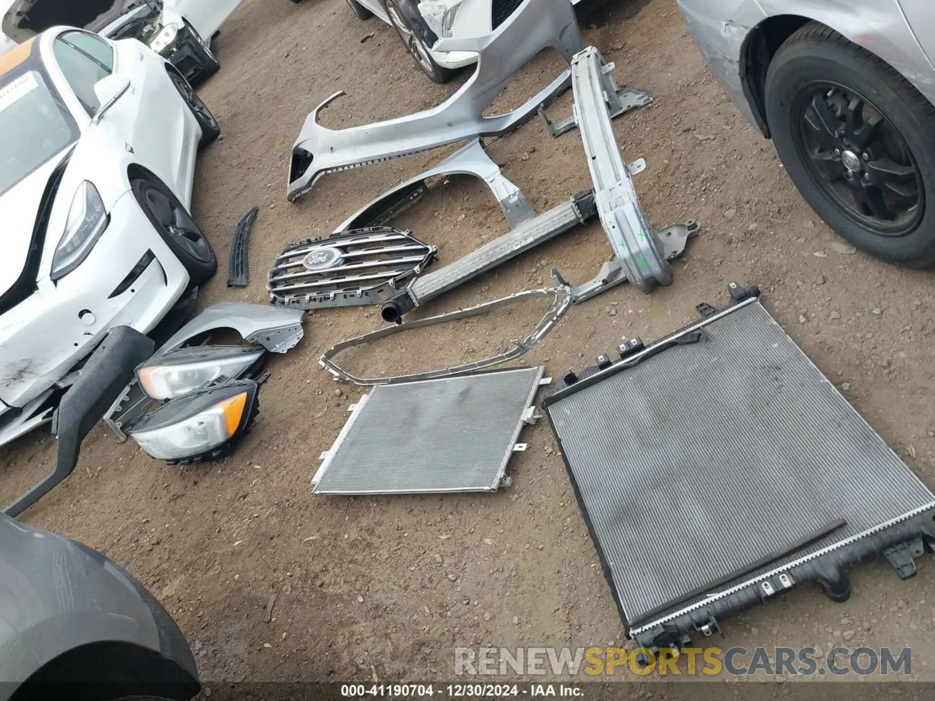 12 Photograph of a damaged car 2FMPK4K95LBA16379 FORD EDGE 2020