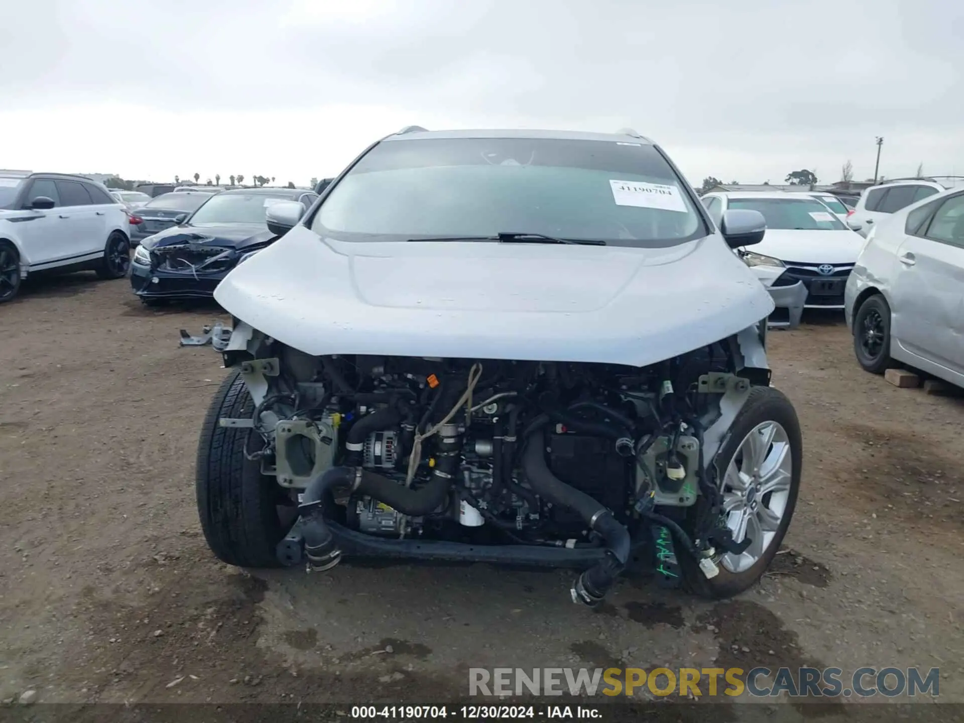 6 Photograph of a damaged car 2FMPK4K95LBA16379 FORD EDGE 2020