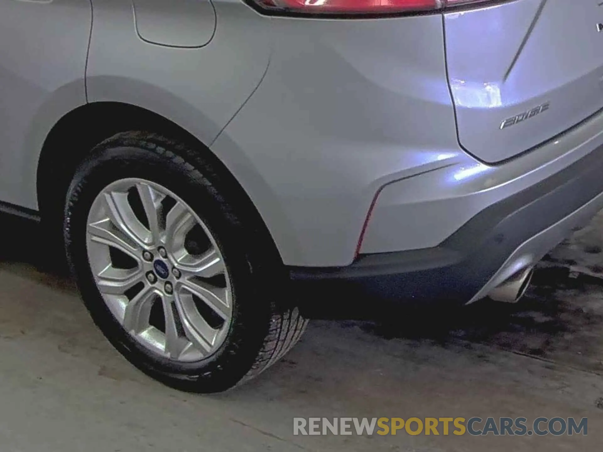 26 Photograph of a damaged car 2FMPK4K95LBA30542 FORD EDGE 2020