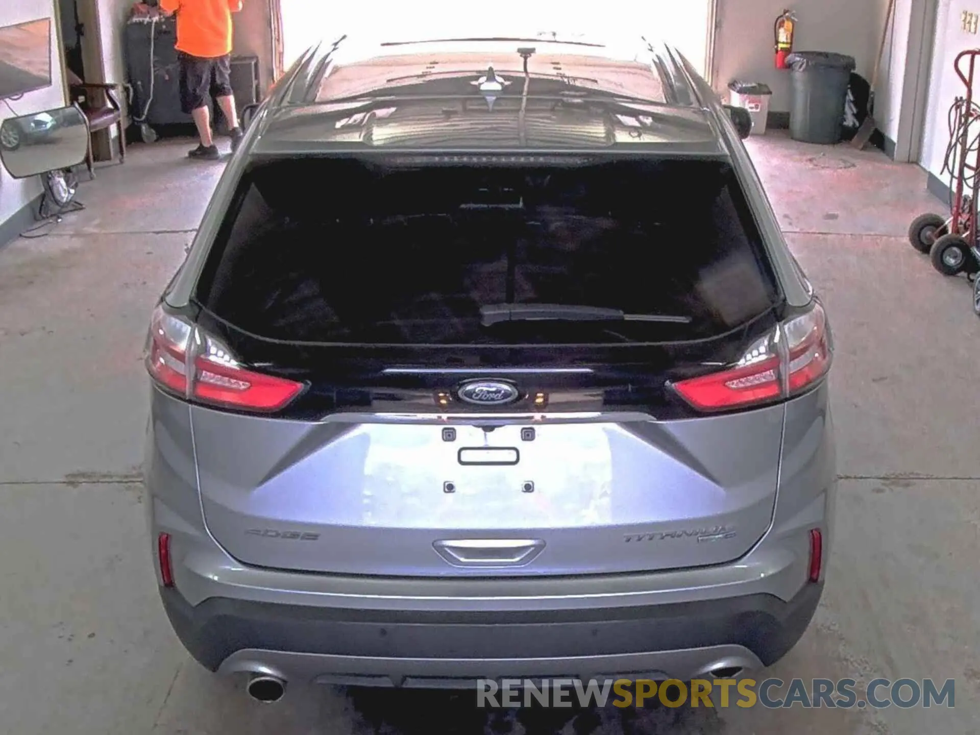 27 Photograph of a damaged car 2FMPK4K95LBA30542 FORD EDGE 2020