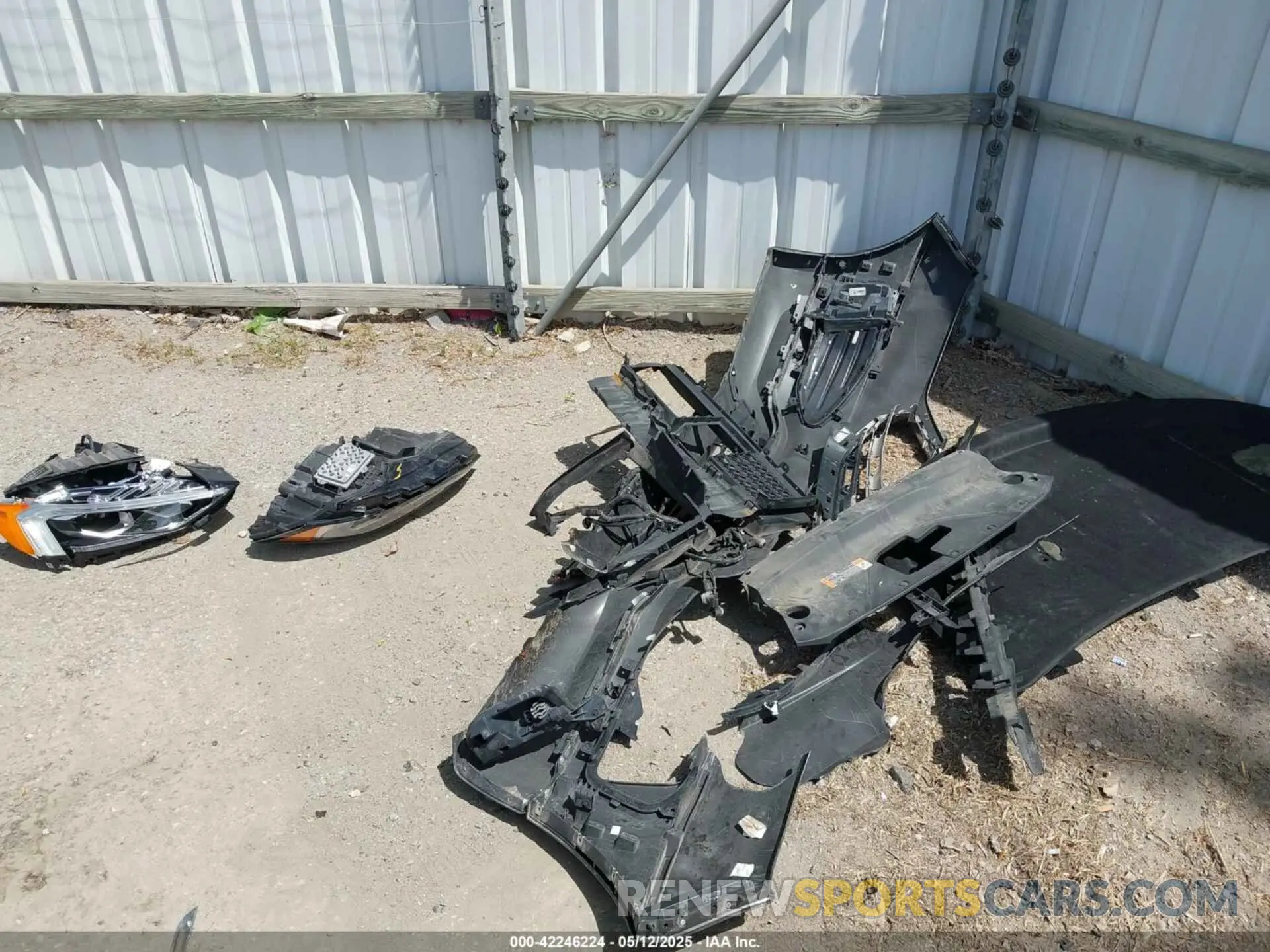 12 Photograph of a damaged car 2FMPK4K96LBA56972 FORD EDGE 2020