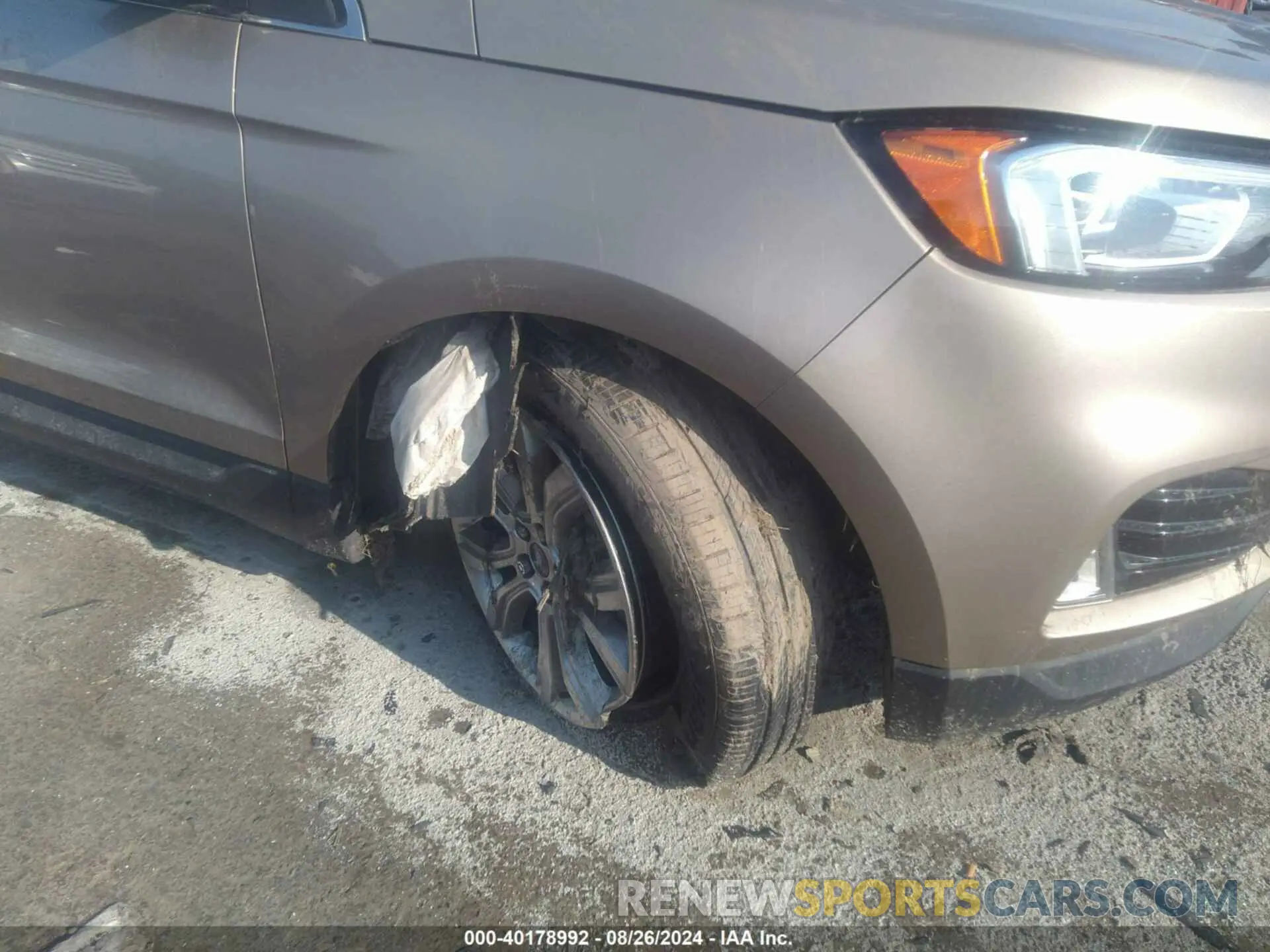 12 Photograph of a damaged car 2FMPK4K97LBA25651 FORD EDGE 2020