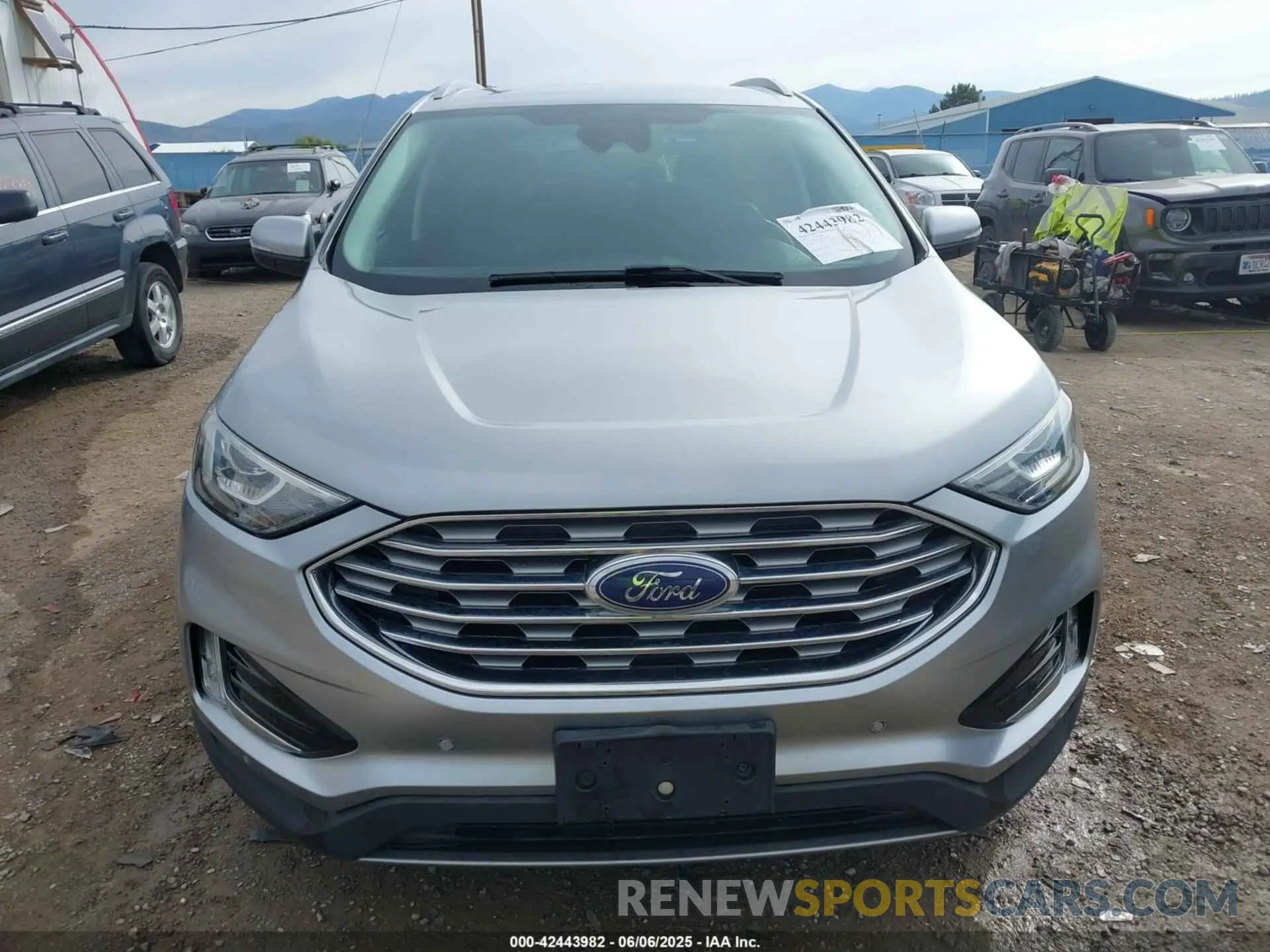 12 Photograph of a damaged car 2FMPK4K98LBA16375 FORD EDGE 2020