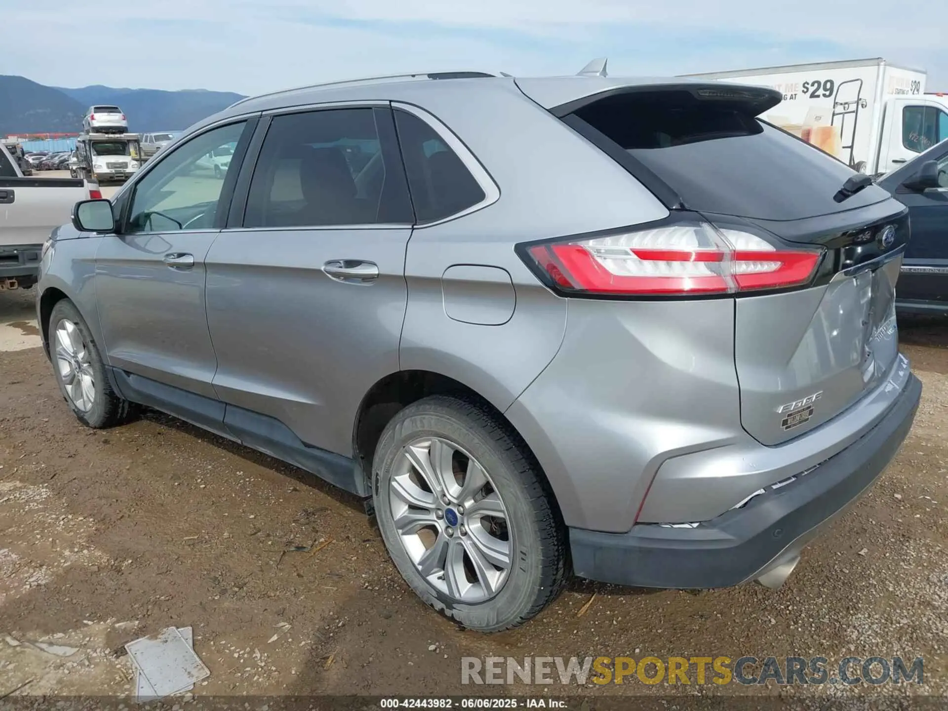 3 Photograph of a damaged car 2FMPK4K98LBA16375 FORD EDGE 2020