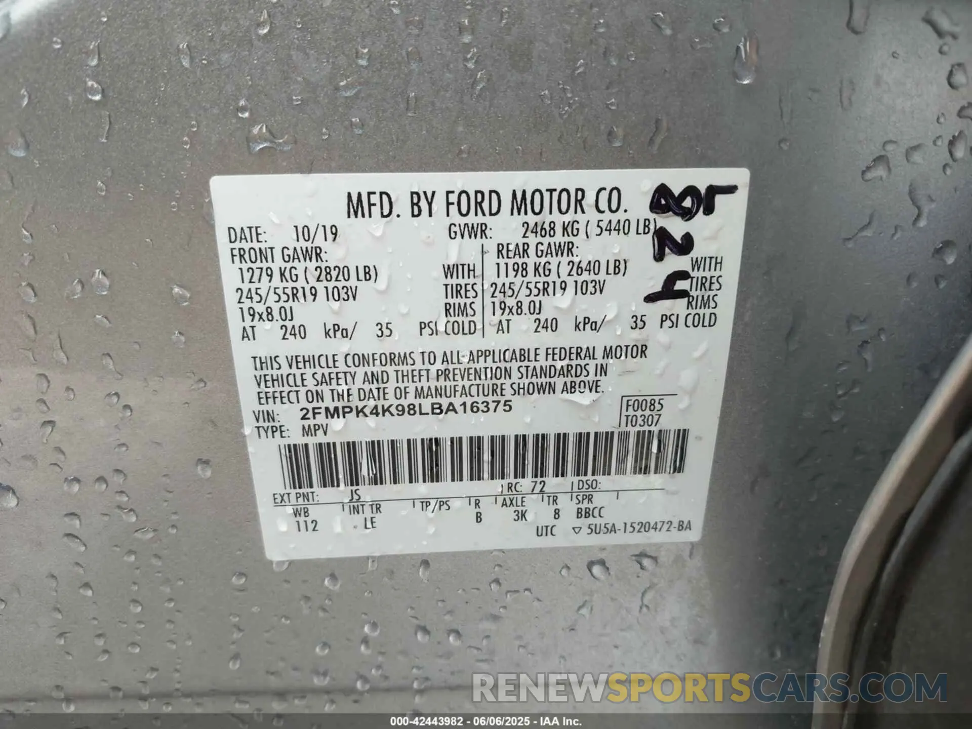 9 Photograph of a damaged car 2FMPK4K98LBA16375 FORD EDGE 2020