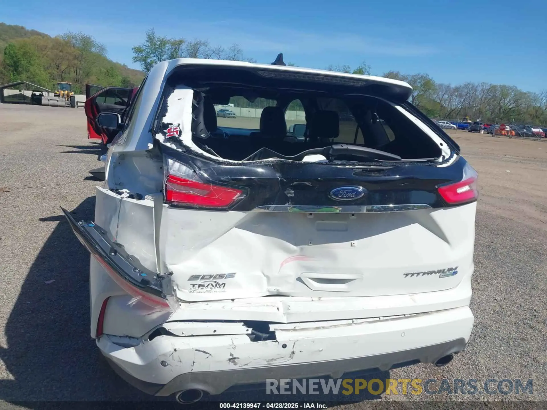 6 Photograph of a damaged car 2FMPK4K99LBB59058 FORD EDGE 2020