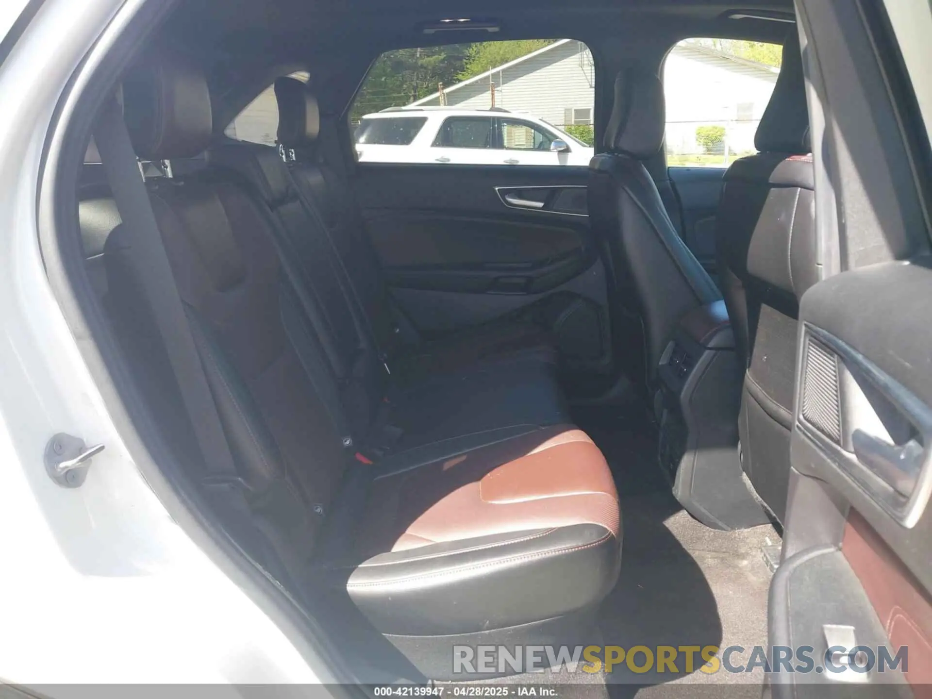 8 Photograph of a damaged car 2FMPK4K99LBB59058 FORD EDGE 2020