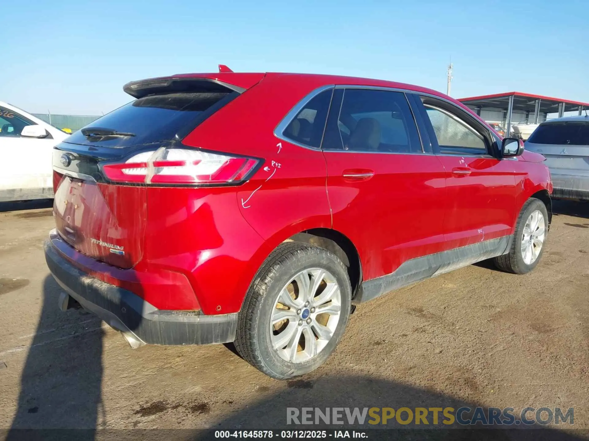 4 Photograph of a damaged car 2FMPK4K9XLBA12263 FORD EDGE 2020