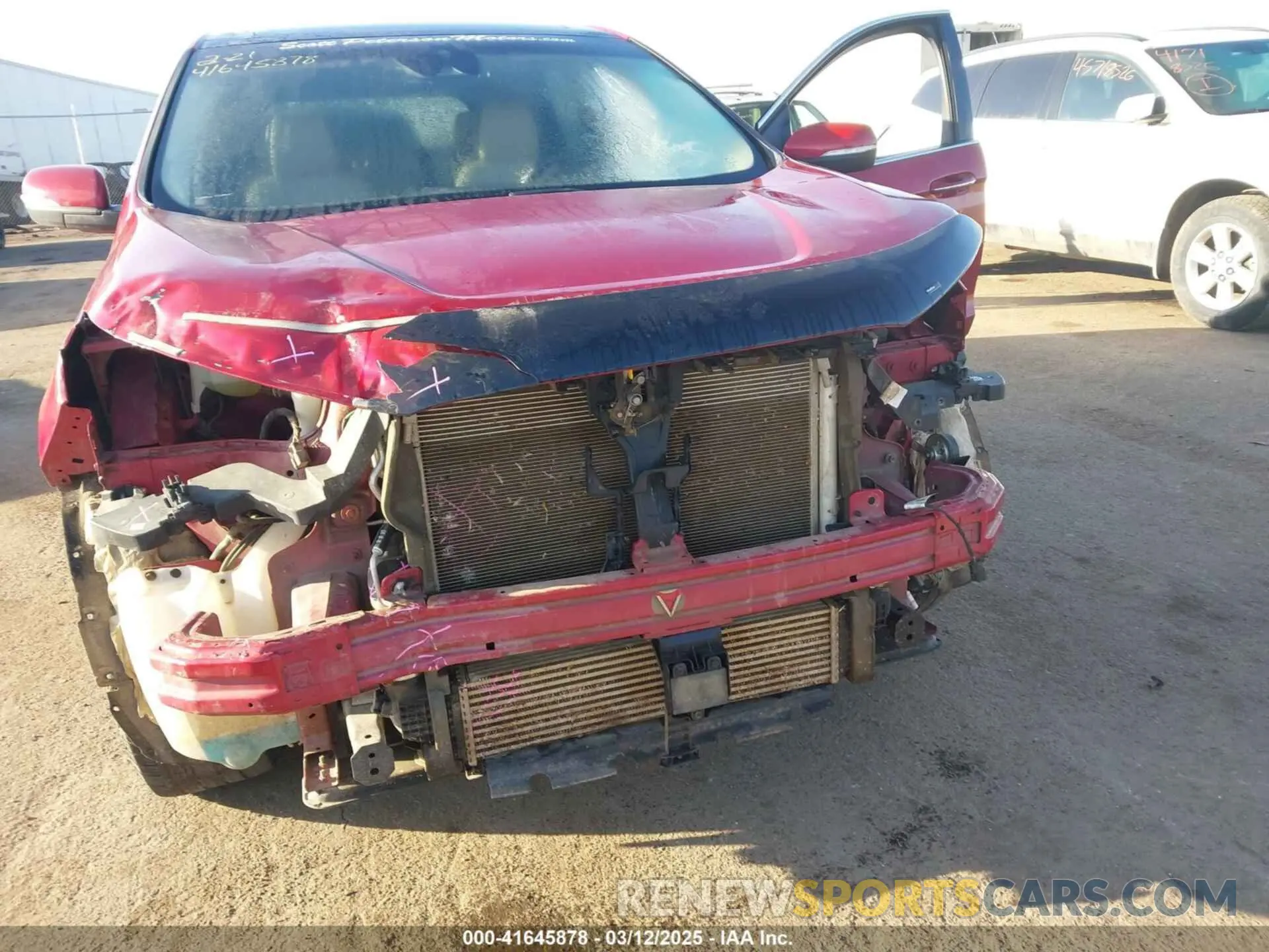 6 Photograph of a damaged car 2FMPK4K9XLBA12263 FORD EDGE 2020