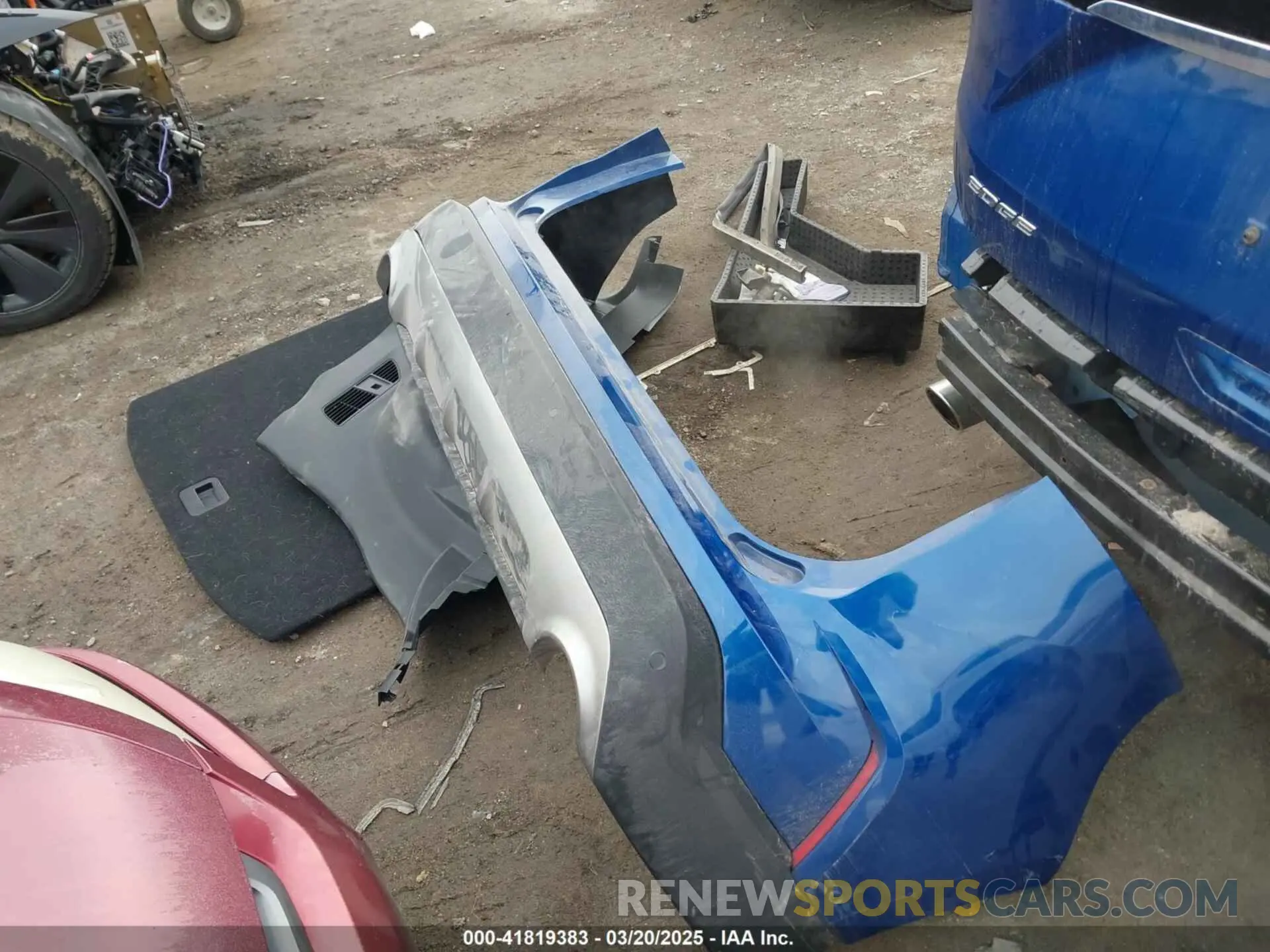 12 Photograph of a damaged car 2FMPK4K9XLBA53394 FORD EDGE 2020