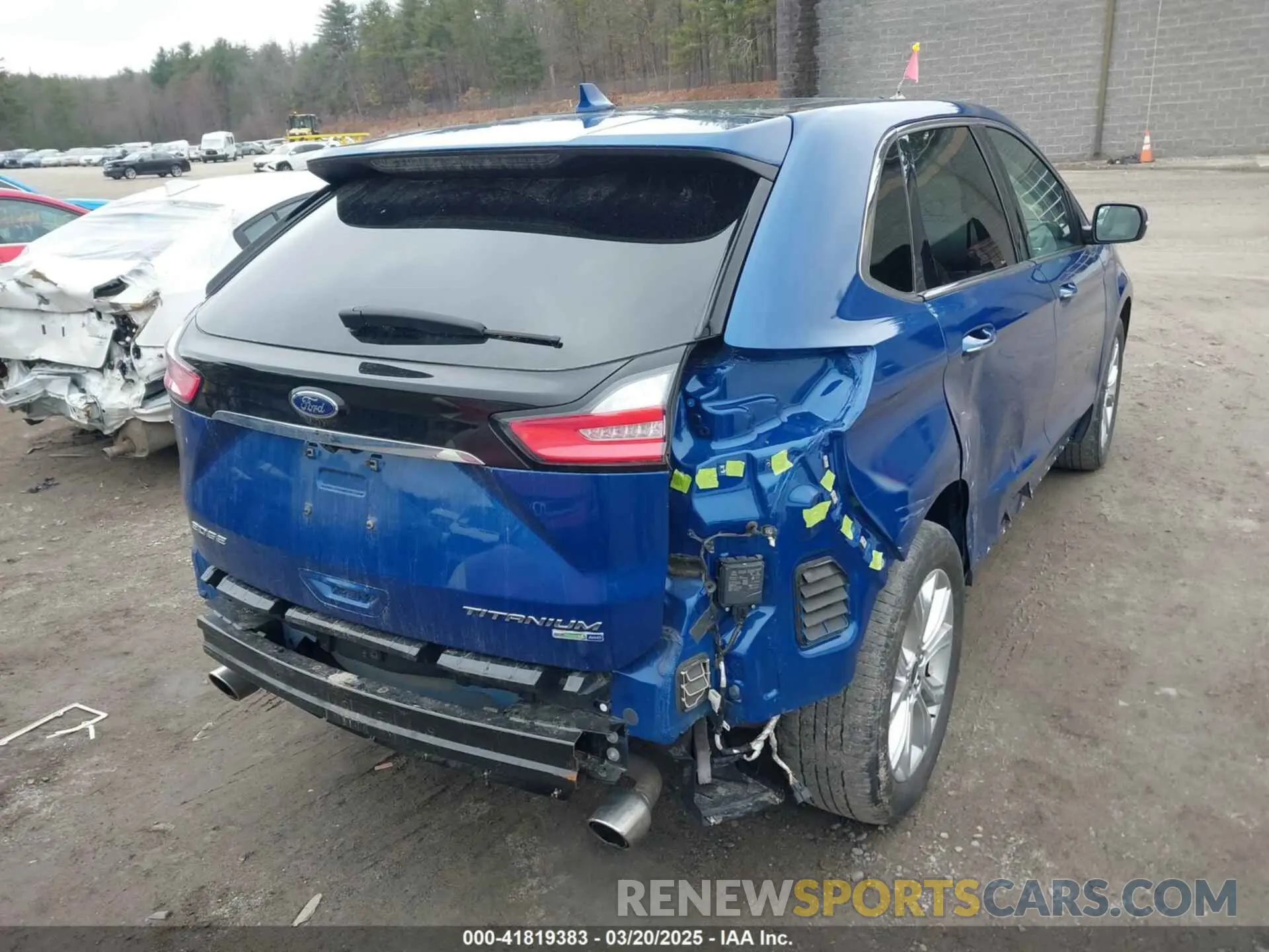 4 Photograph of a damaged car 2FMPK4K9XLBA53394 FORD EDGE 2020