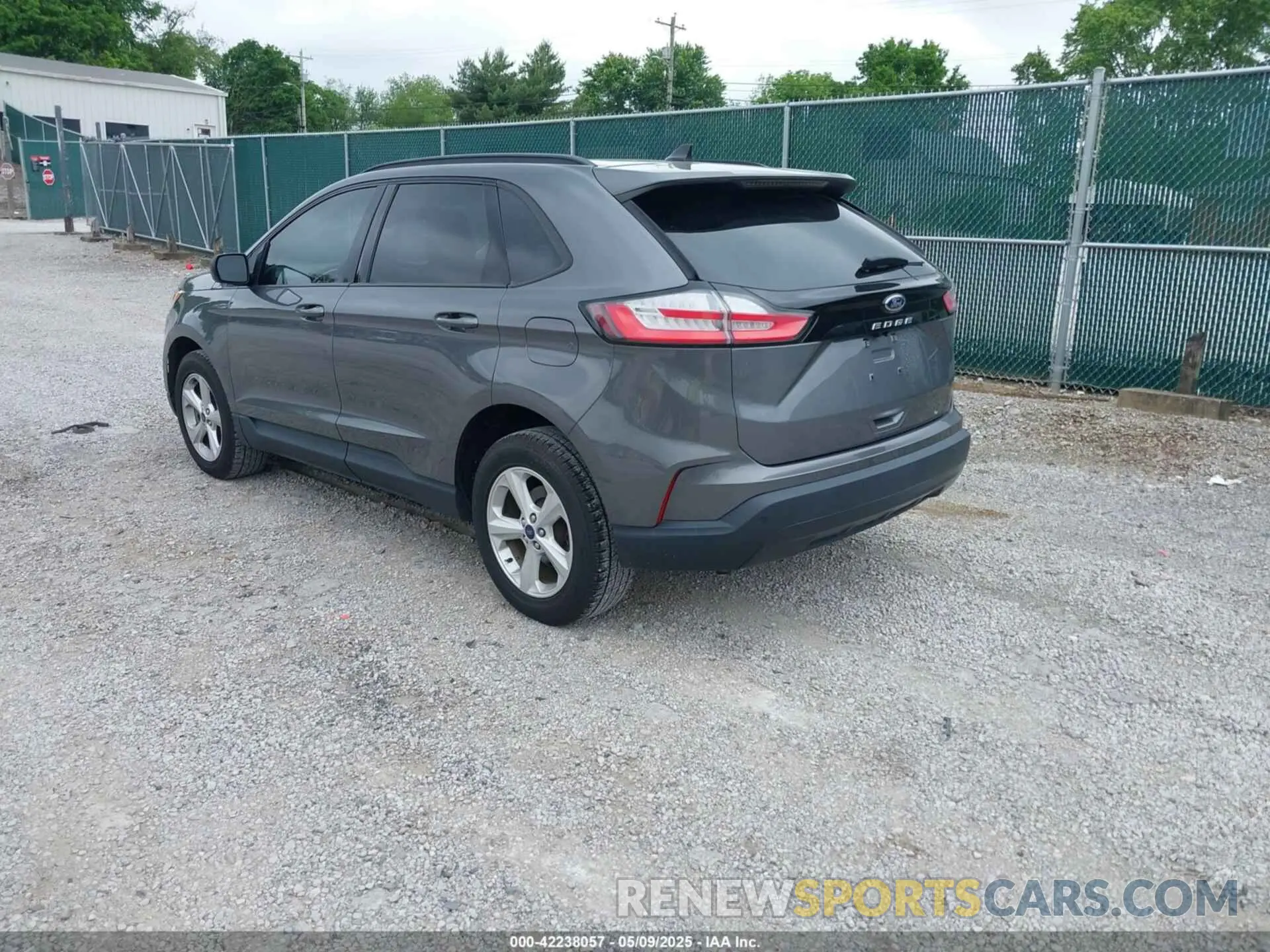 3 Photograph of a damaged car 2FMPK3G91MBA32468 FORD EDGE 2021