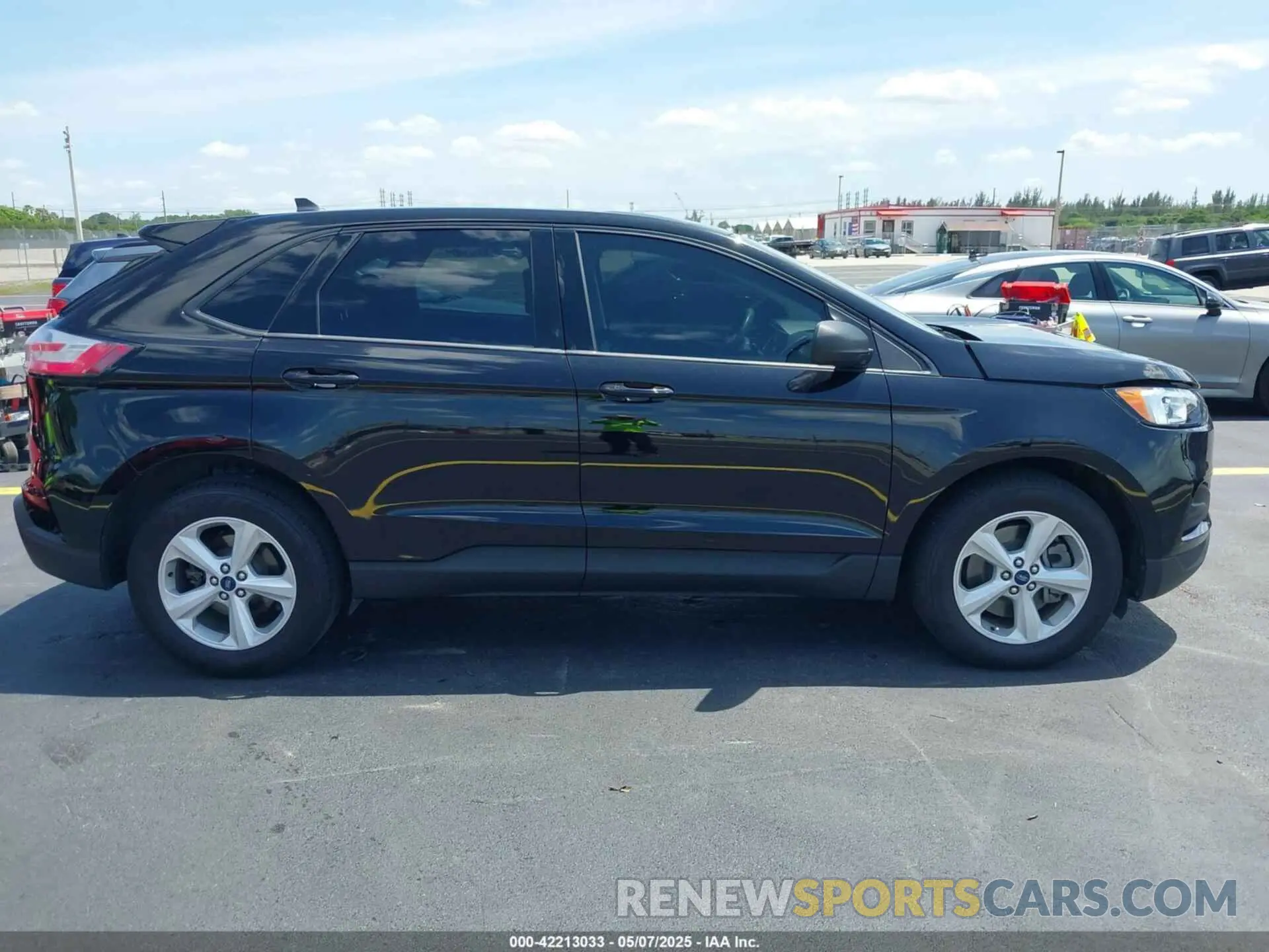 13 Photograph of a damaged car 2FMPK3G96MBA44423 FORD EDGE 2021