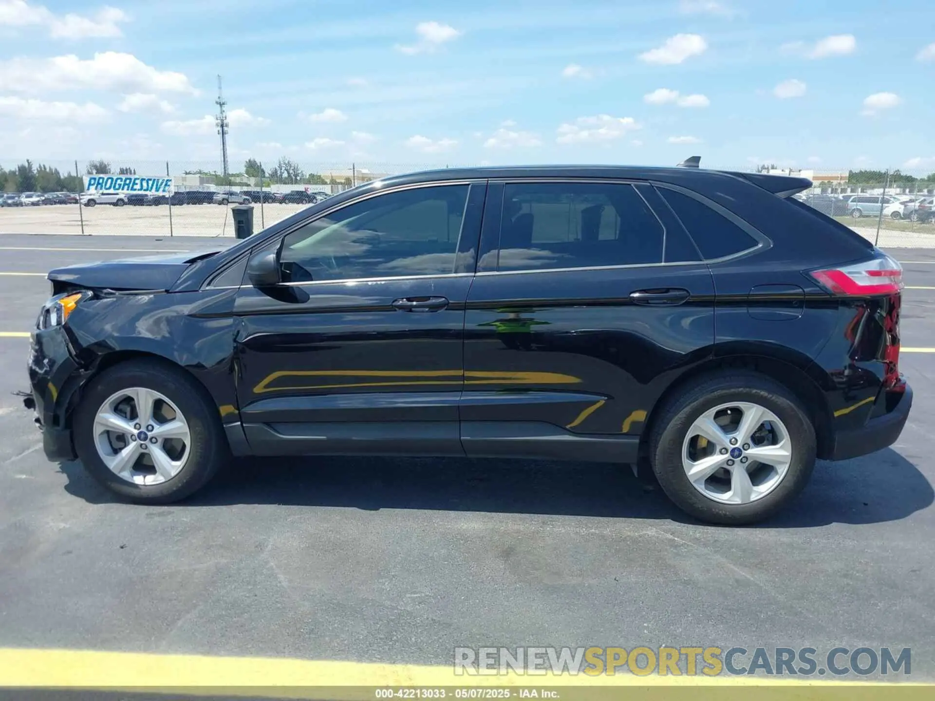 14 Photograph of a damaged car 2FMPK3G96MBA44423 FORD EDGE 2021