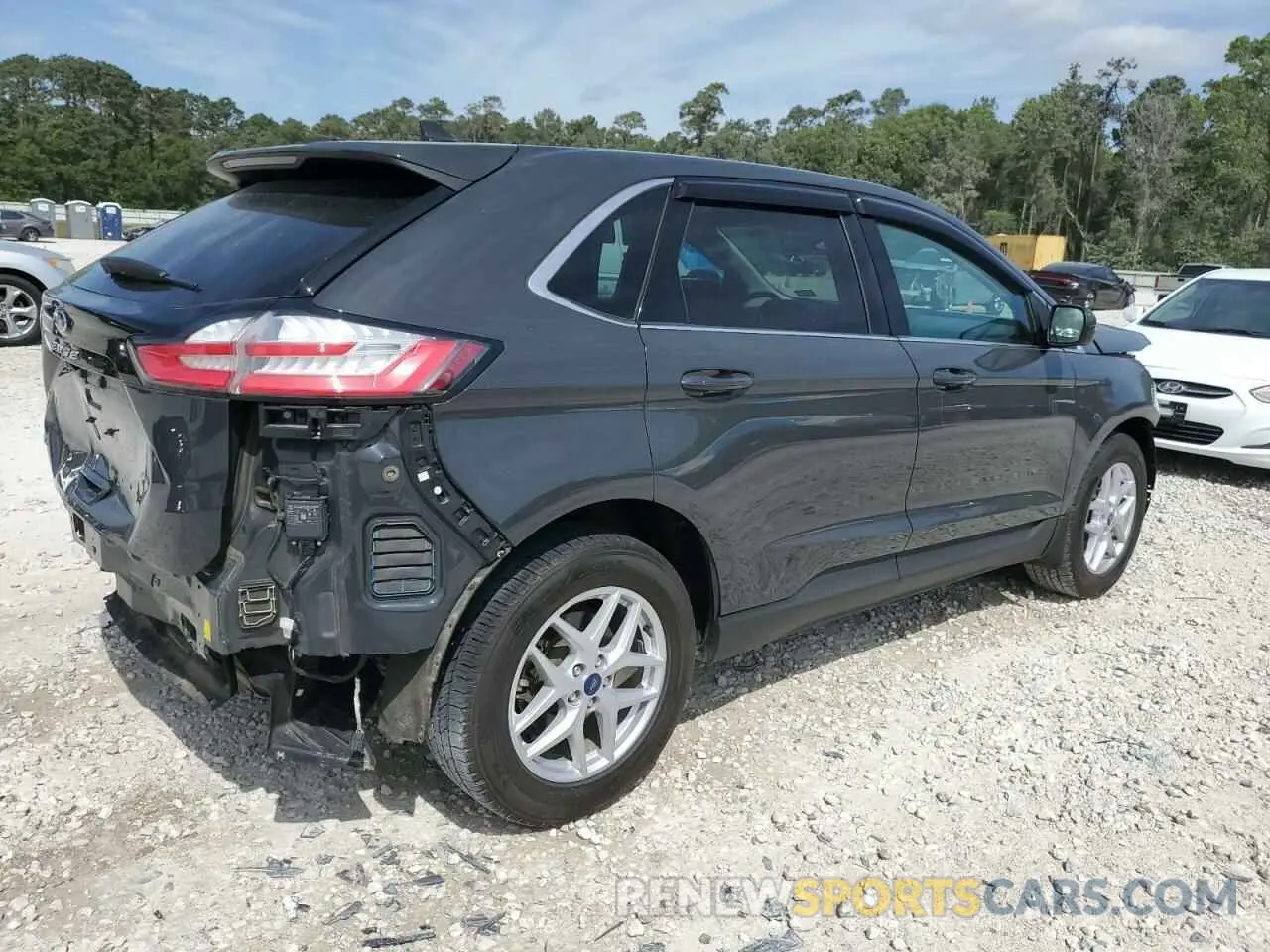 3 Photograph of a damaged car 2FMPK3J90MBA21468 FORD EDGE 2021