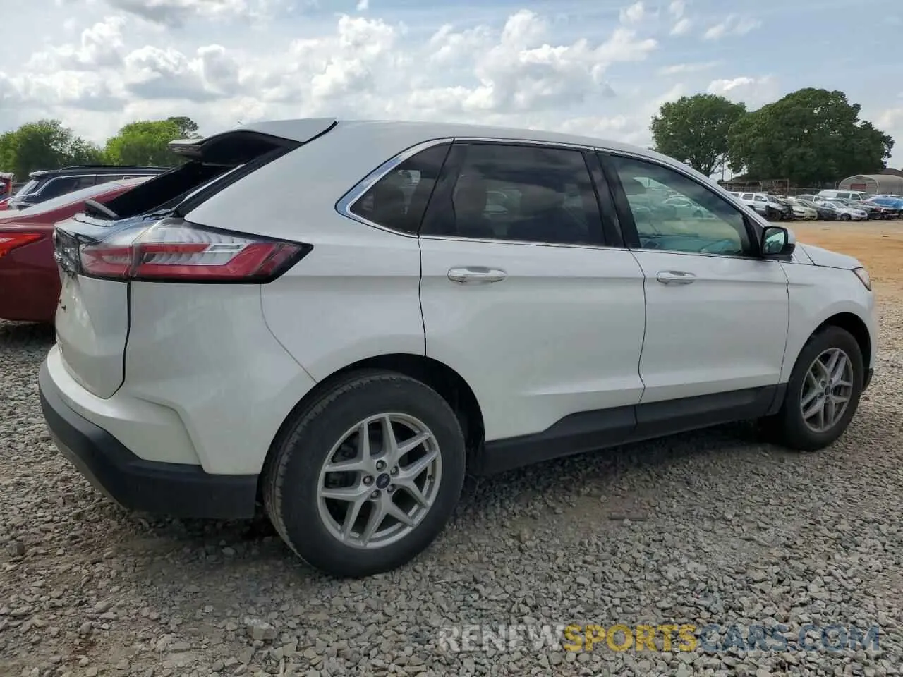 3 Photograph of a damaged car 2FMPK3J90MBA33930 FORD EDGE 2021