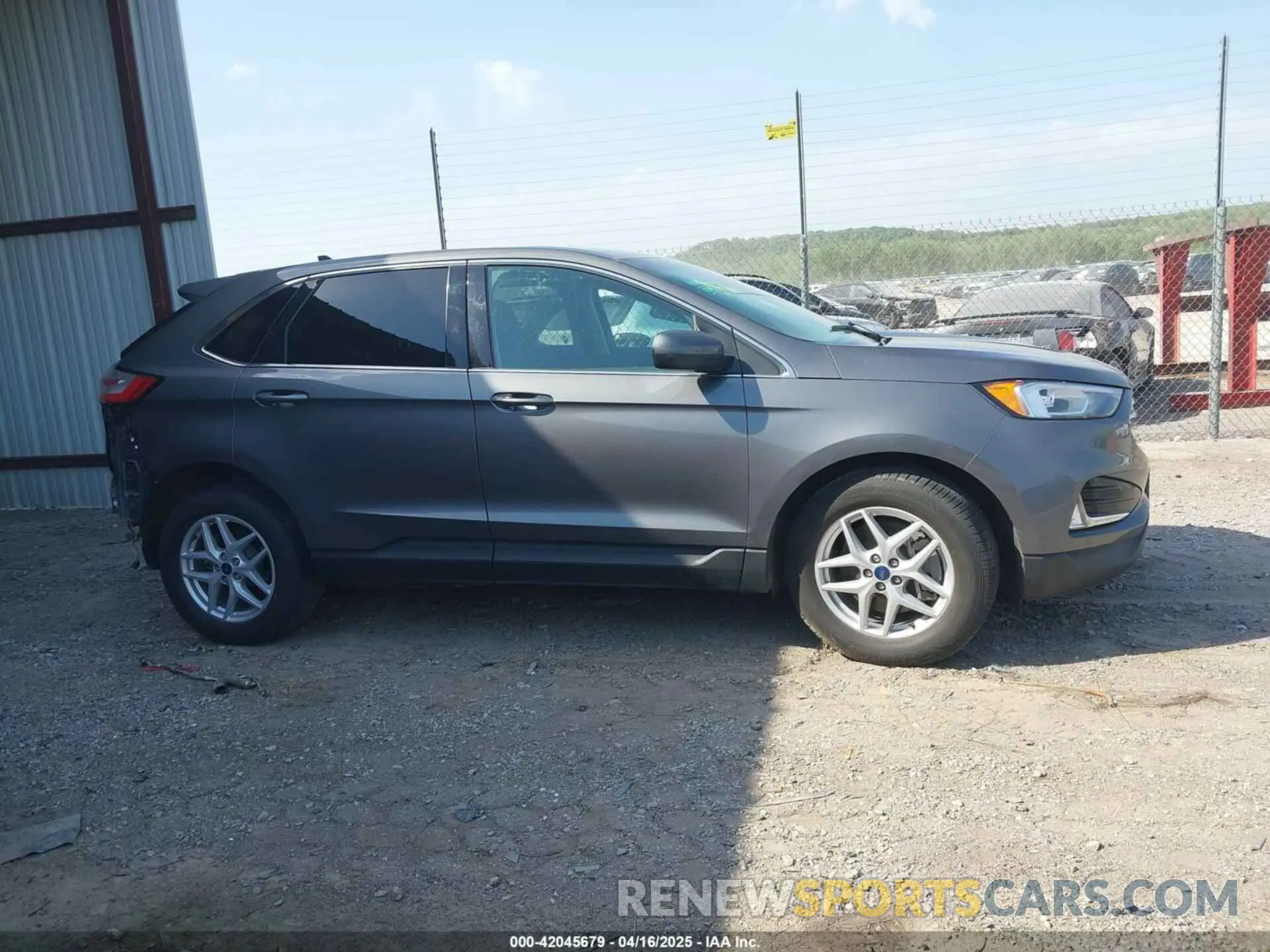 13 Photograph of a damaged car 2FMPK3J91MBA25335 FORD EDGE 2021
