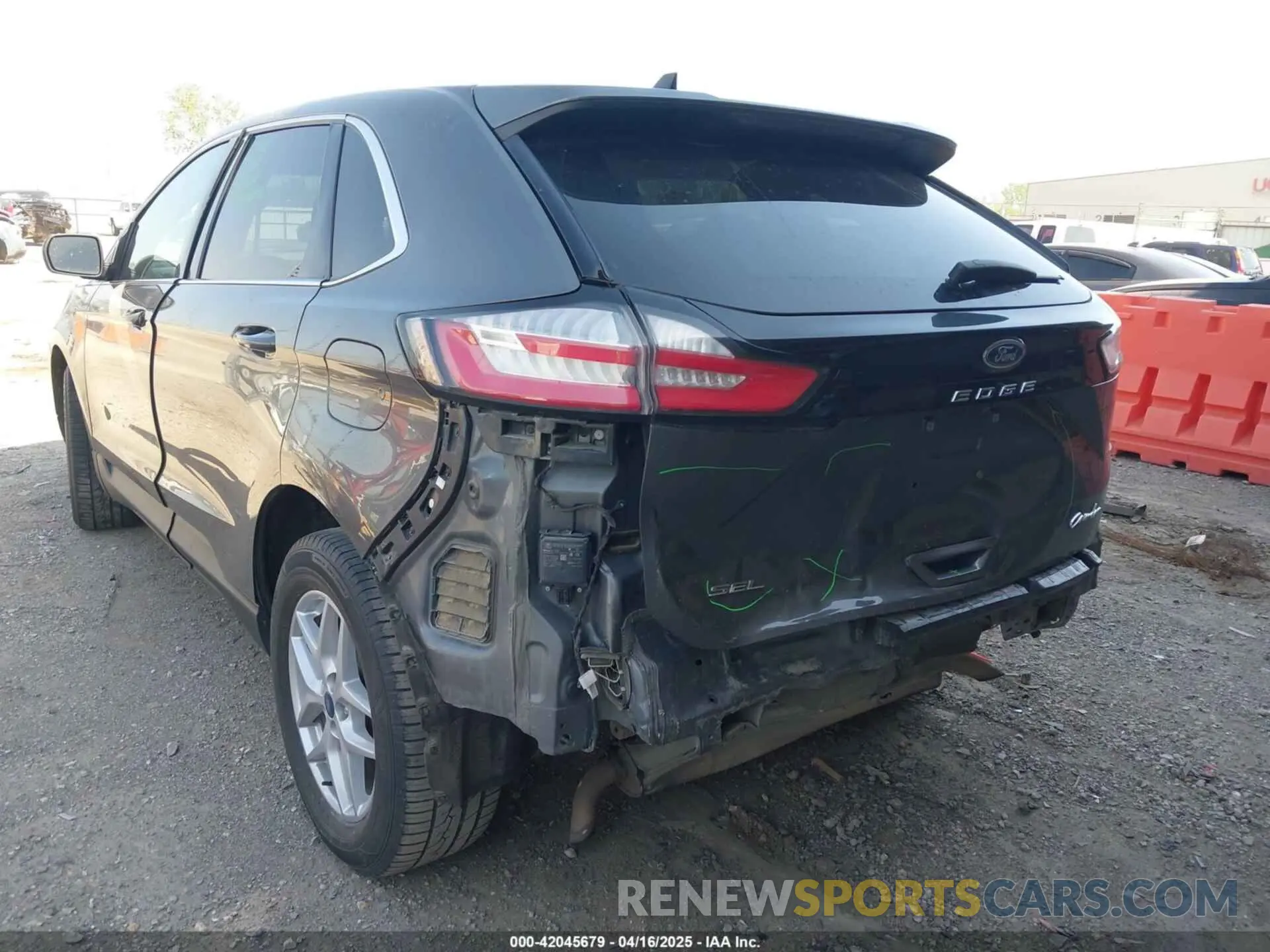 3 Photograph of a damaged car 2FMPK3J91MBA25335 FORD EDGE 2021