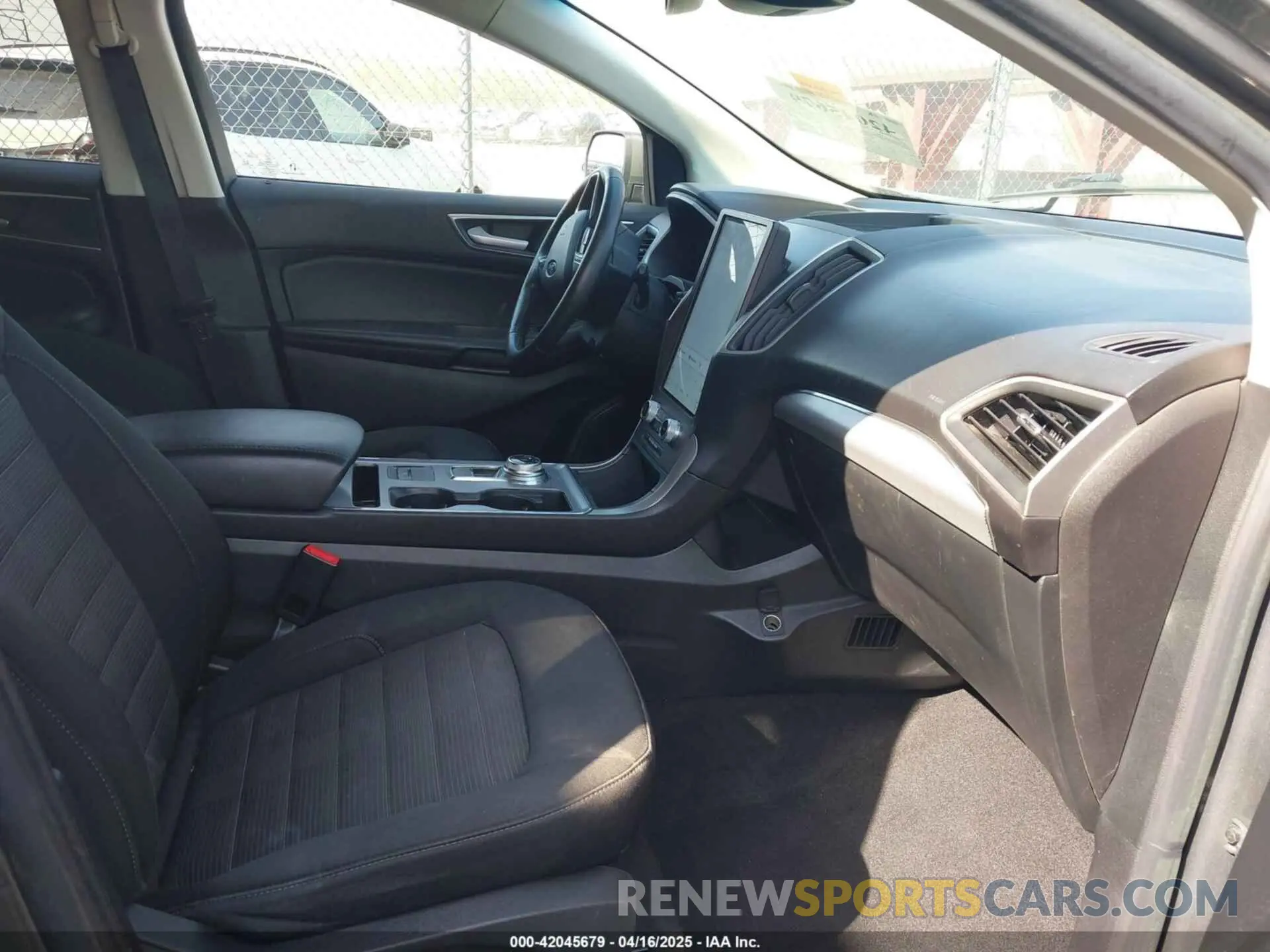 5 Photograph of a damaged car 2FMPK3J91MBA25335 FORD EDGE 2021