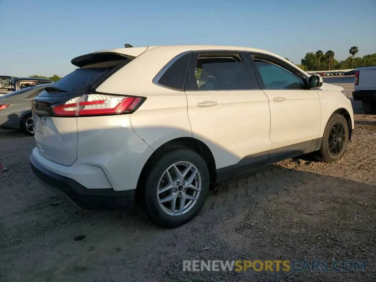 3 Photograph of a damaged car 2FMPK3J95MBA47774 FORD EDGE 2021