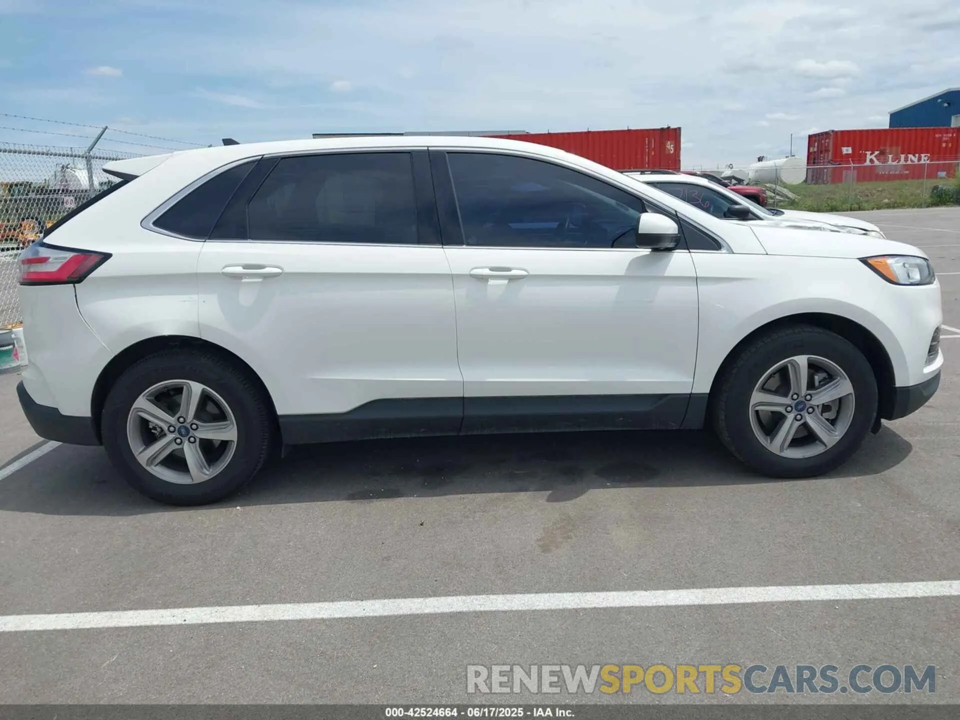 13 Photograph of a damaged car 2FMPK3J98MBA43198 FORD EDGE 2021