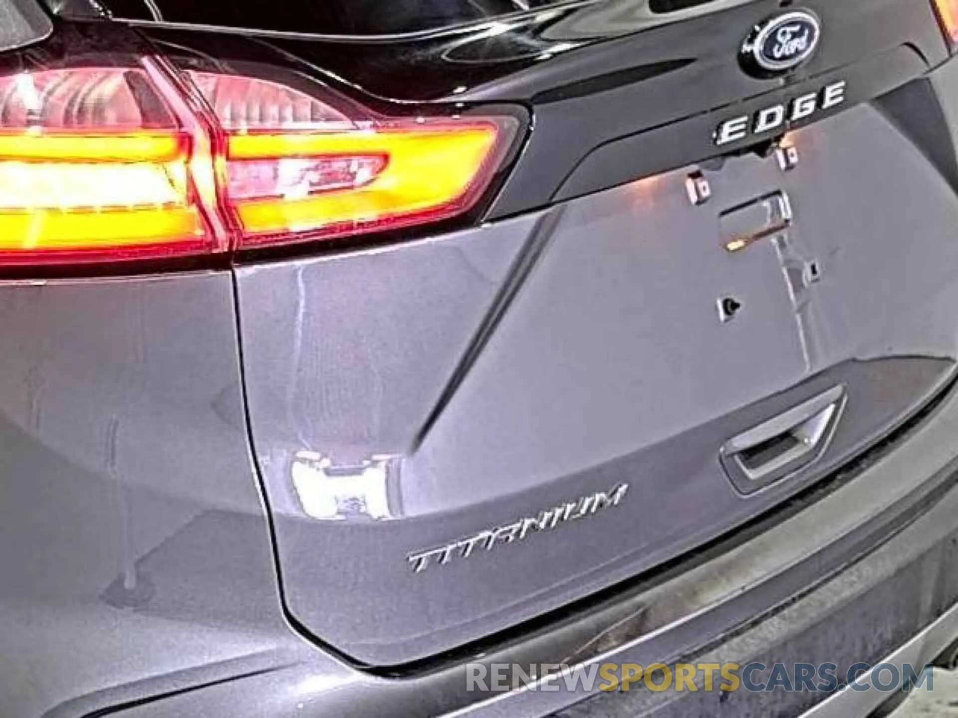 13 Photograph of a damaged car 2FMPK3K92MBA53689 FORD EDGE 2021