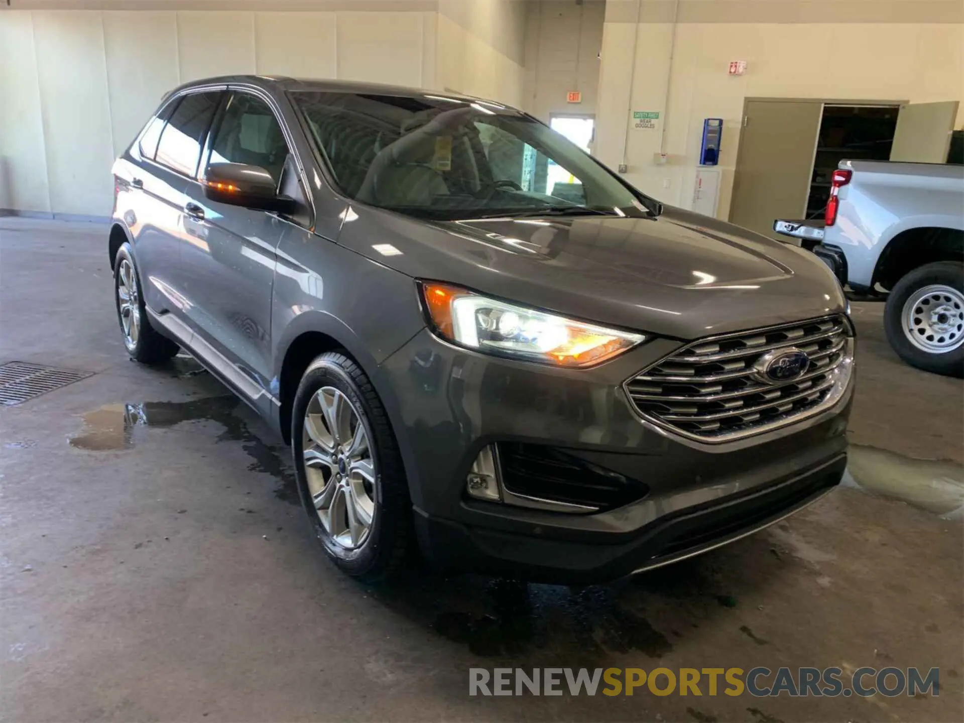 16 Photograph of a damaged car 2FMPK3K92MBA53689 FORD EDGE 2021
