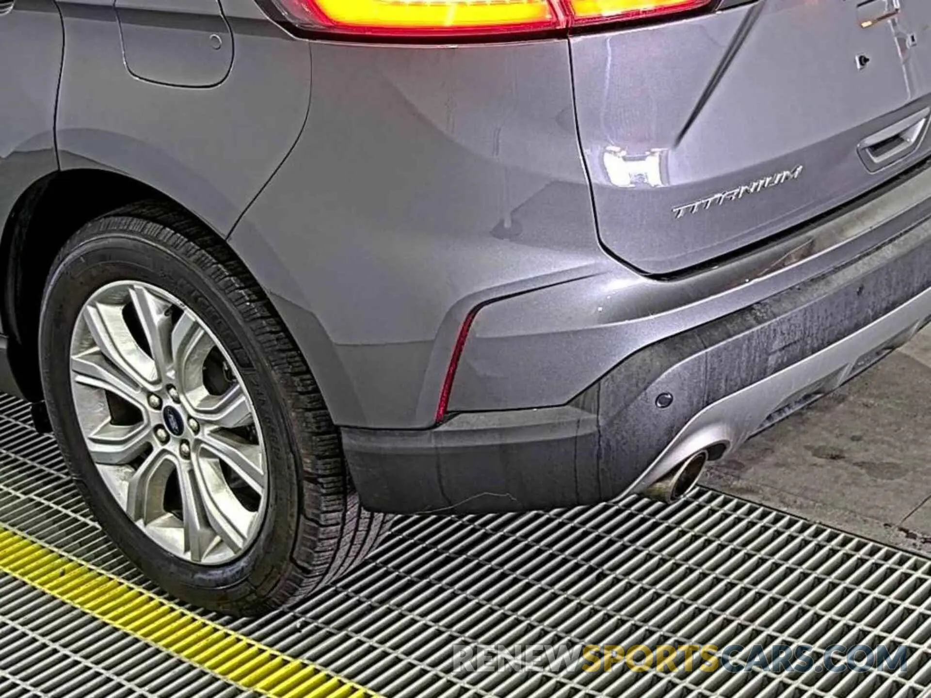 22 Photograph of a damaged car 2FMPK3K92MBA53689 FORD EDGE 2021