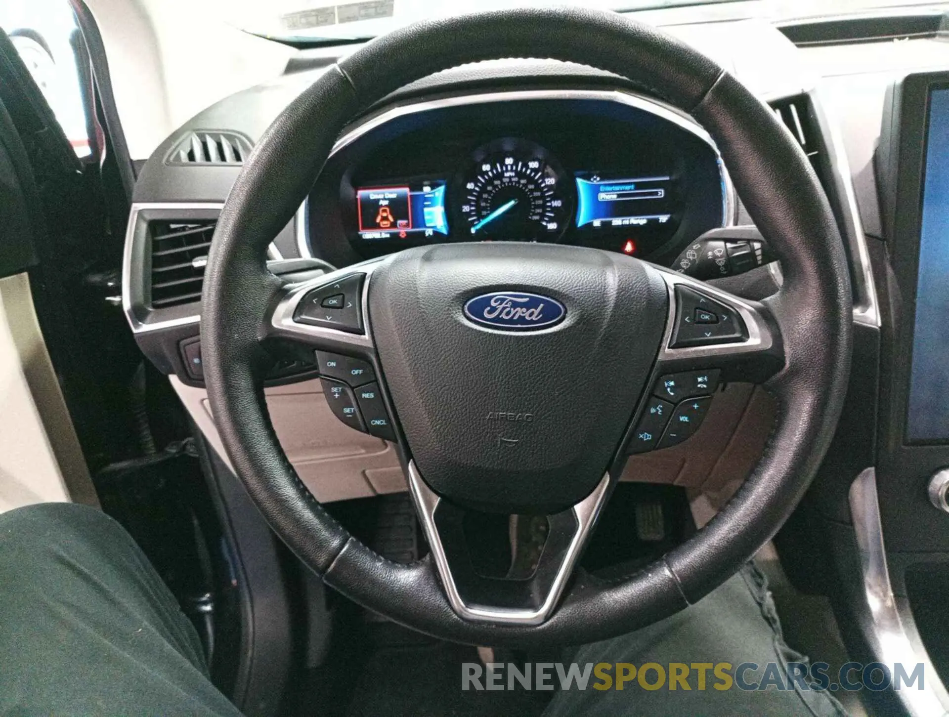 28 Photograph of a damaged car 2FMPK3K93MBA53426 FORD EDGE 2021