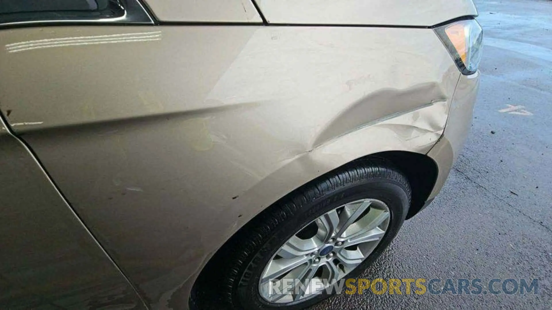 18 Photograph of a damaged car 2FMPK3K96MBA54201 FORD EDGE 2021