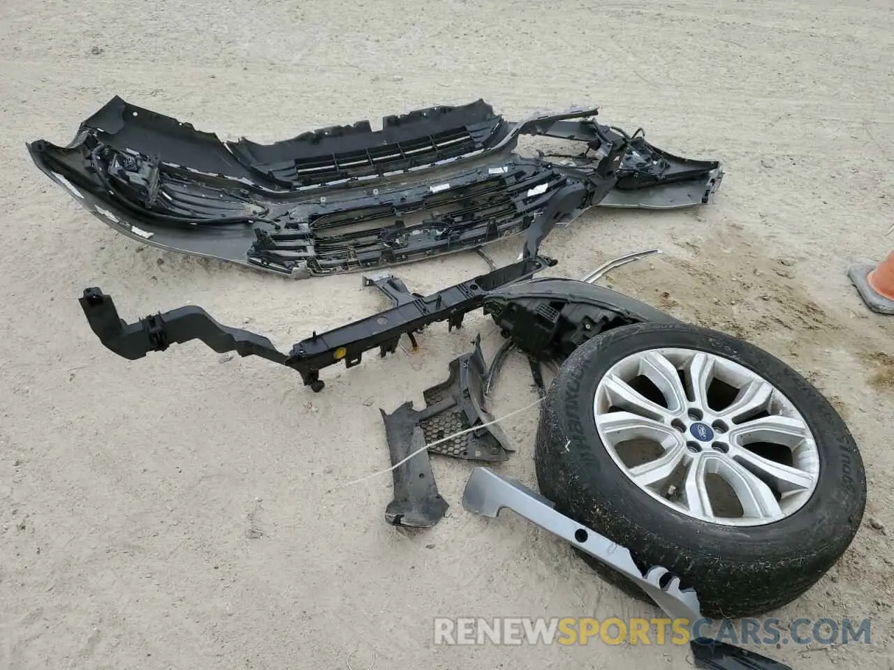 13 Photograph of a damaged car 2FMPK3K9XMBA21606 FORD EDGE 2021