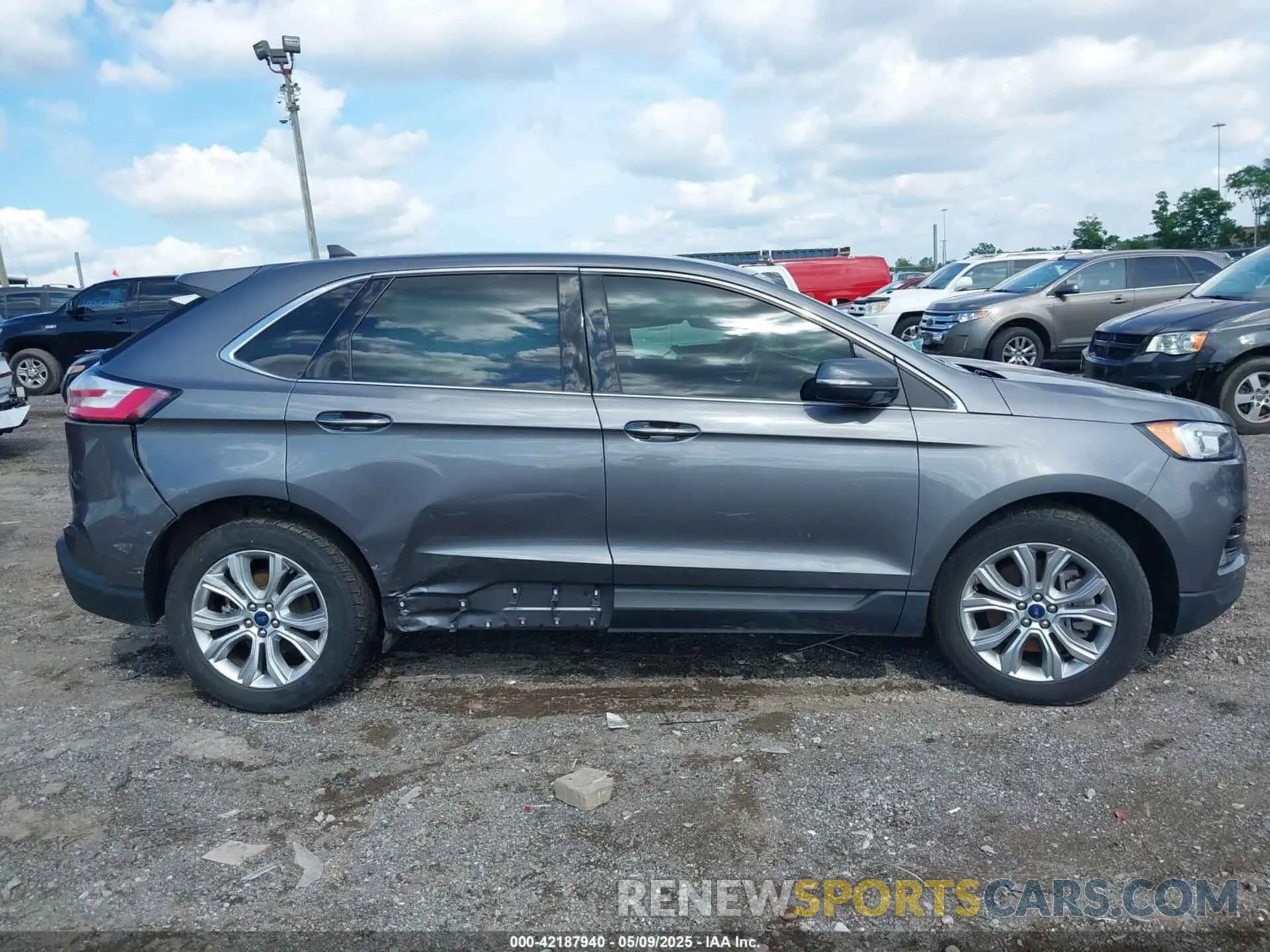 13 Photograph of a damaged car 2FMPK3K9XMBA21766 FORD EDGE 2021