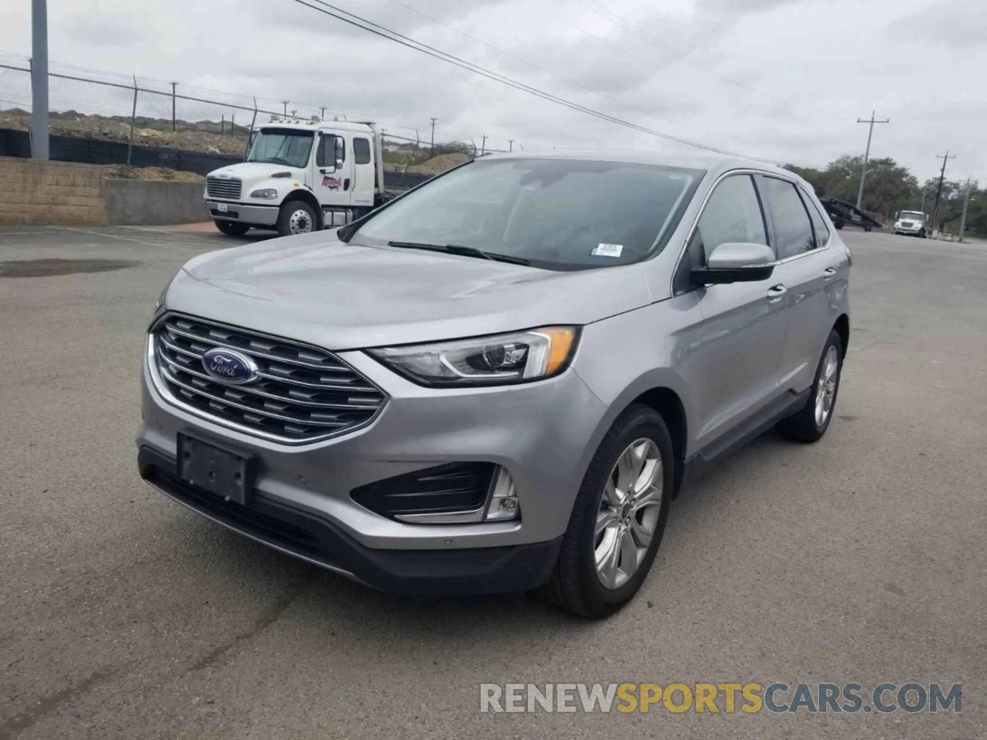 18 Photograph of a damaged car 2FMPK3K9XMBA50670 FORD EDGE 2021