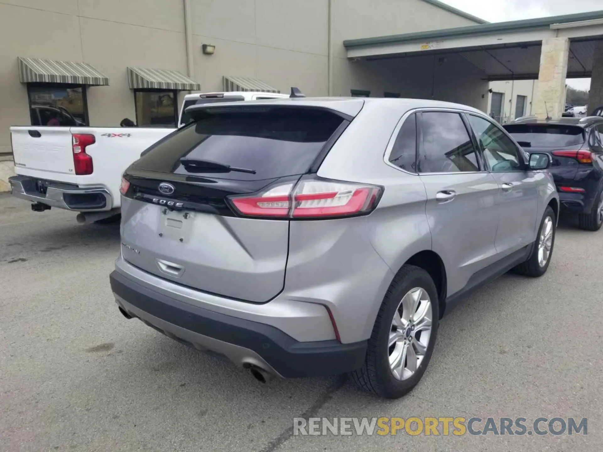 19 Photograph of a damaged car 2FMPK3K9XMBA50670 FORD EDGE 2021