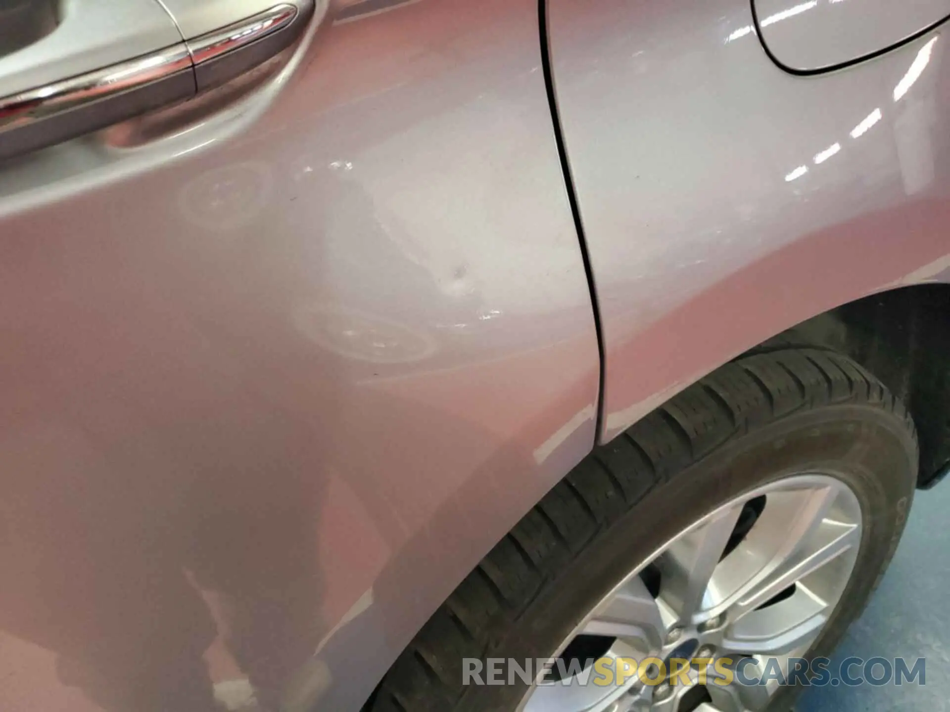 18 Photograph of a damaged car 2FMPK3K9XMBA51303 FORD EDGE 2021