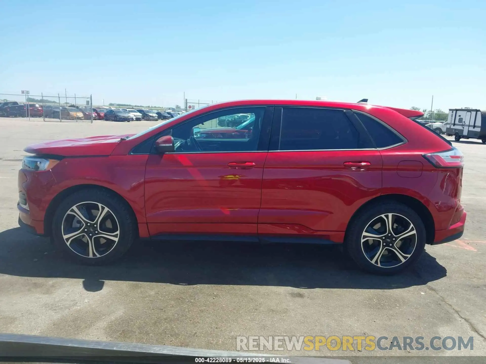 14 Photograph of a damaged car 2FMPK4AP2MBA05275 FORD EDGE 2021