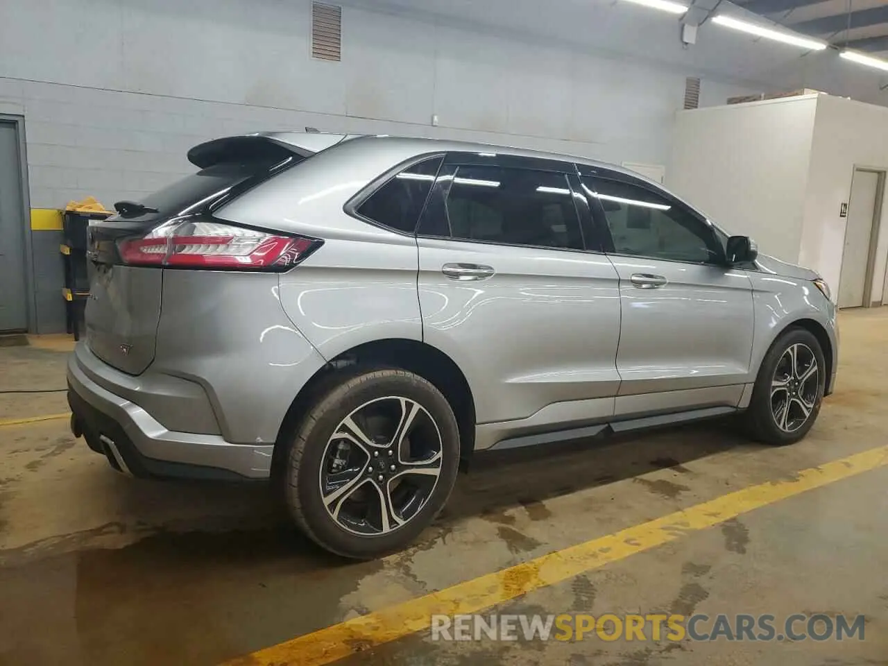 3 Photograph of a damaged car 2FMPK4AP6MBA13203 FORD EDGE 2021