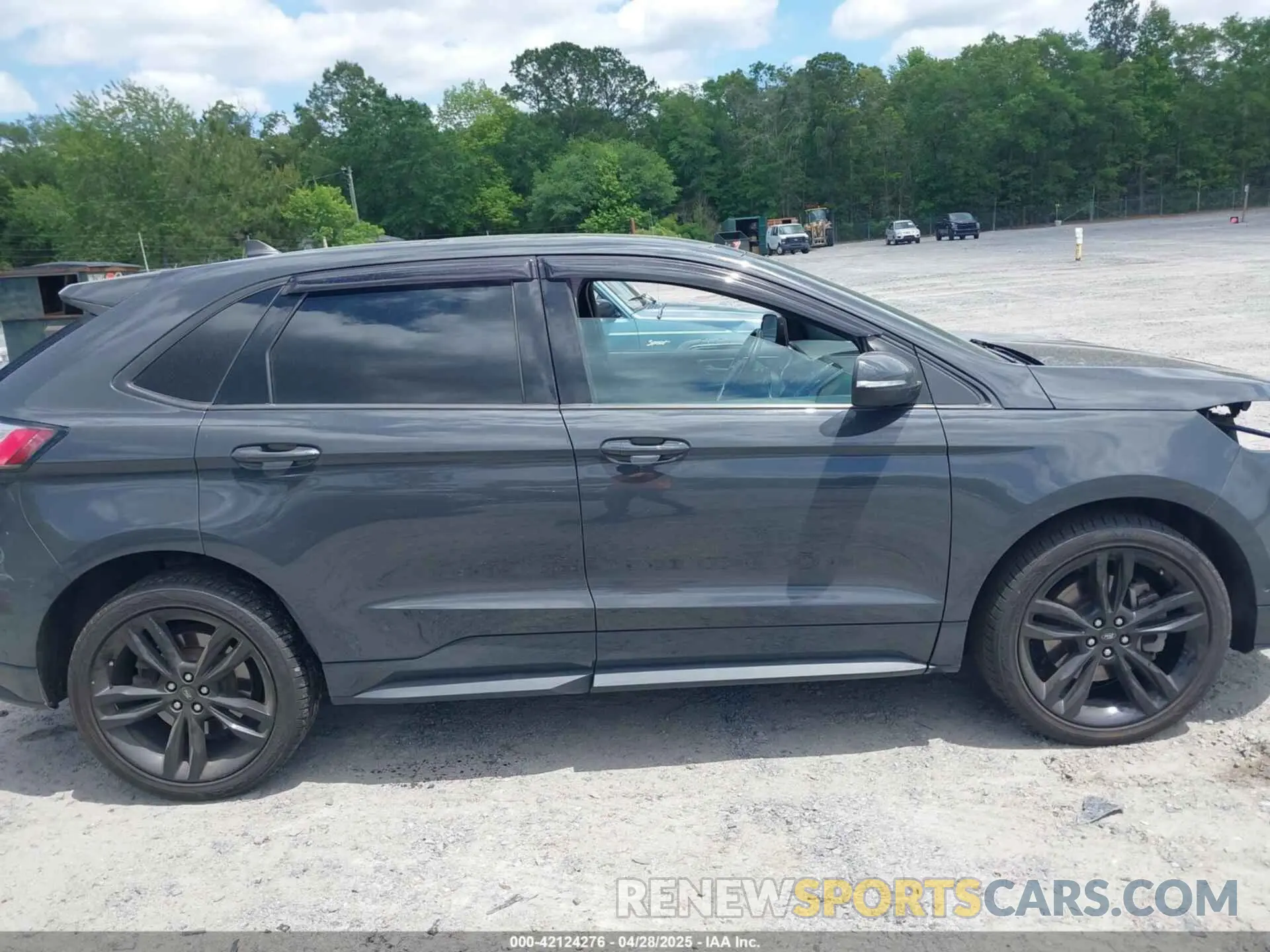 13 Photograph of a damaged car 2FMPK4AP9MBA10733 FORD EDGE 2021