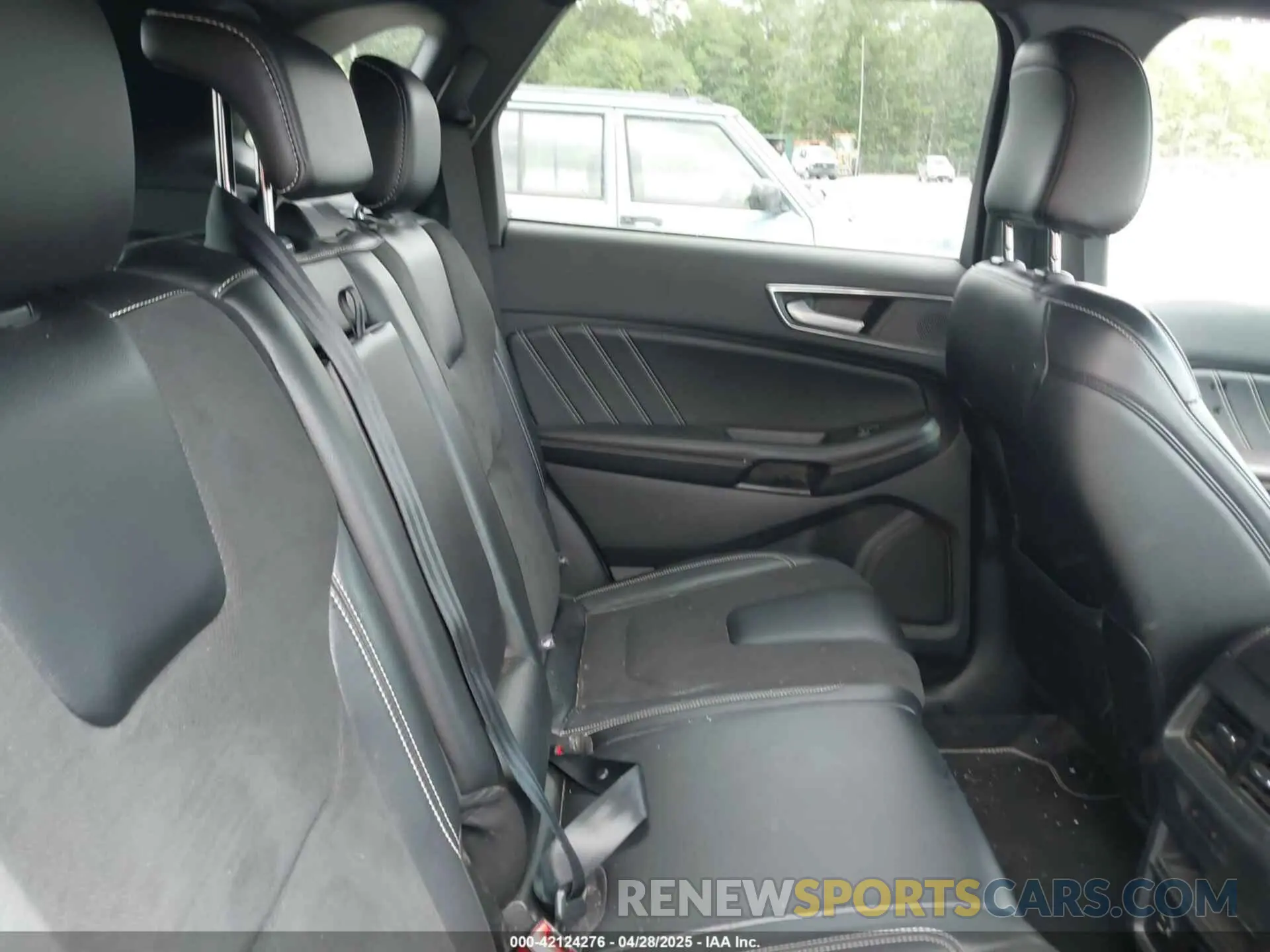 8 Photograph of a damaged car 2FMPK4AP9MBA10733 FORD EDGE 2021