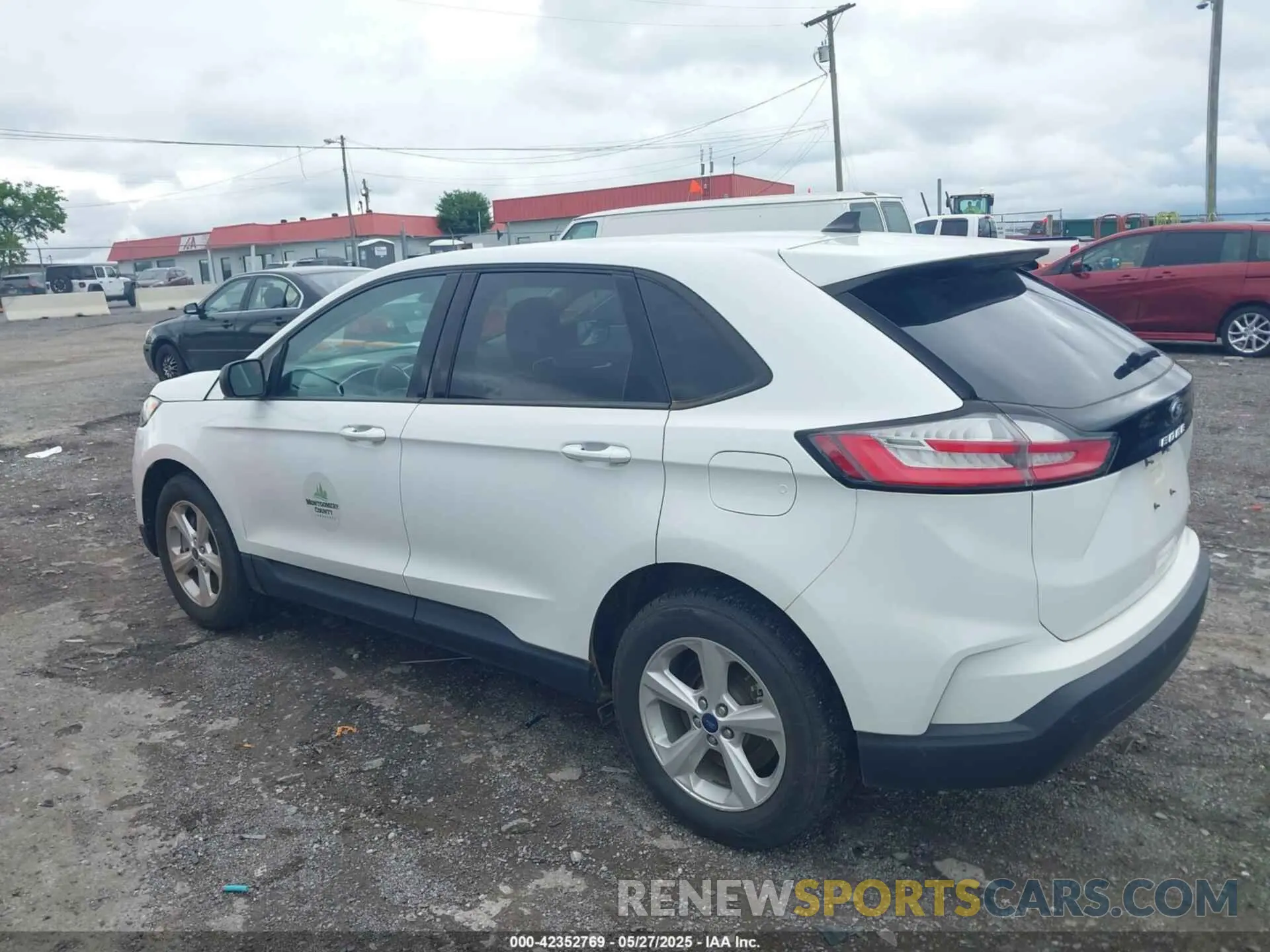 14 Photograph of a damaged car 2FMPK4G93MBA53635 FORD EDGE 2021