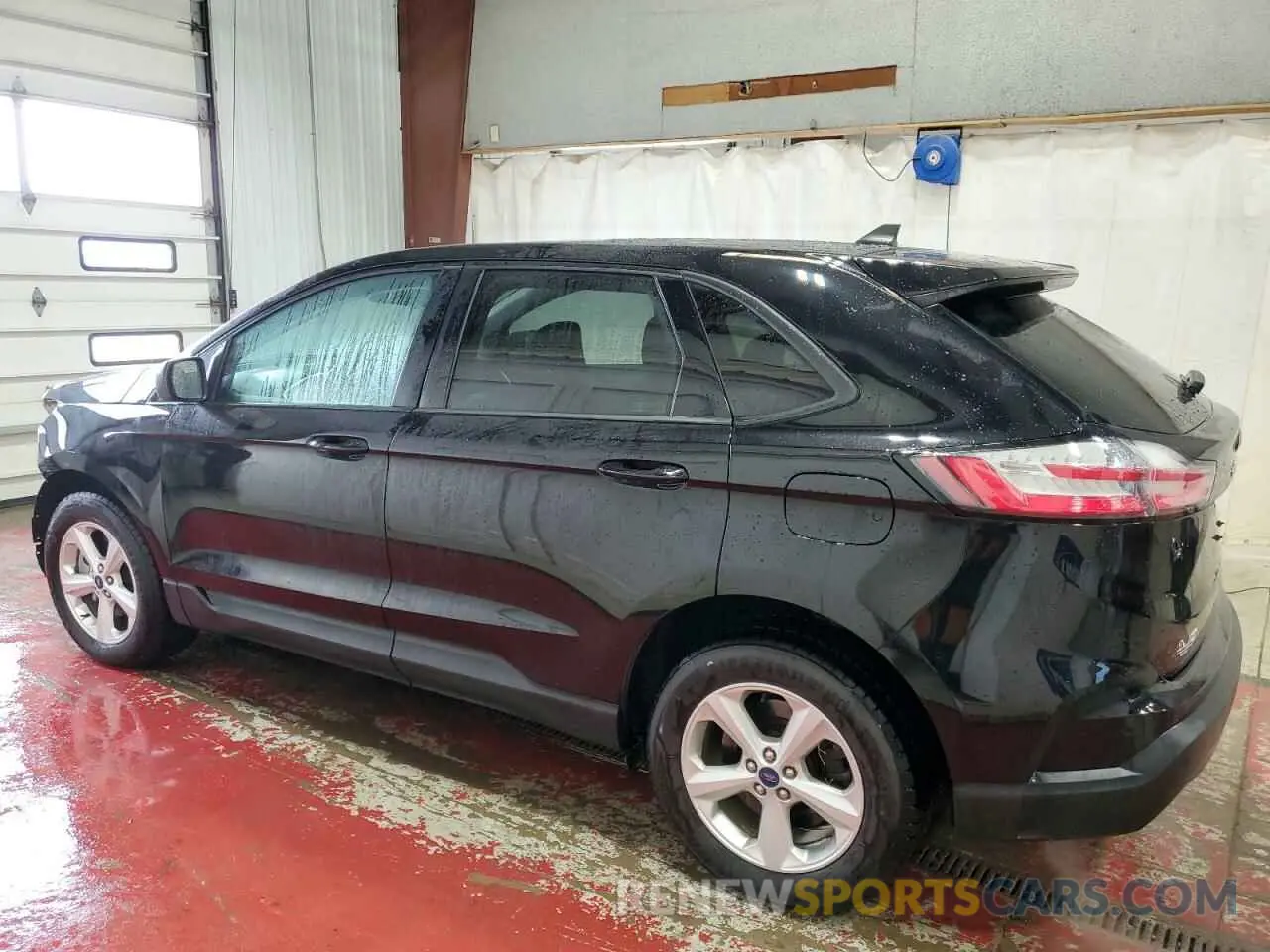 2 Photograph of a damaged car 2FMPK4G94MBA51277 FORD EDGE 2021