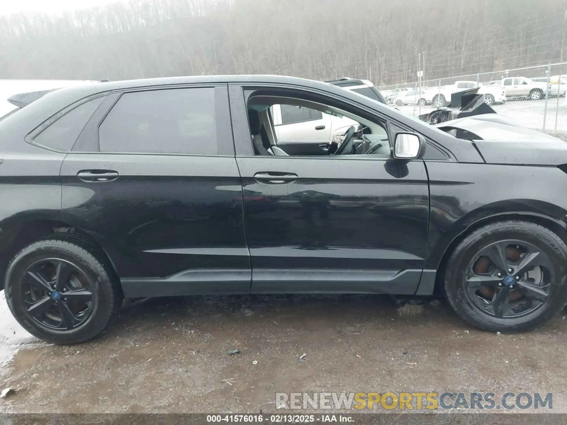 14 Photograph of a damaged car 2FMPK4G99MBA22681 FORD EDGE 2021