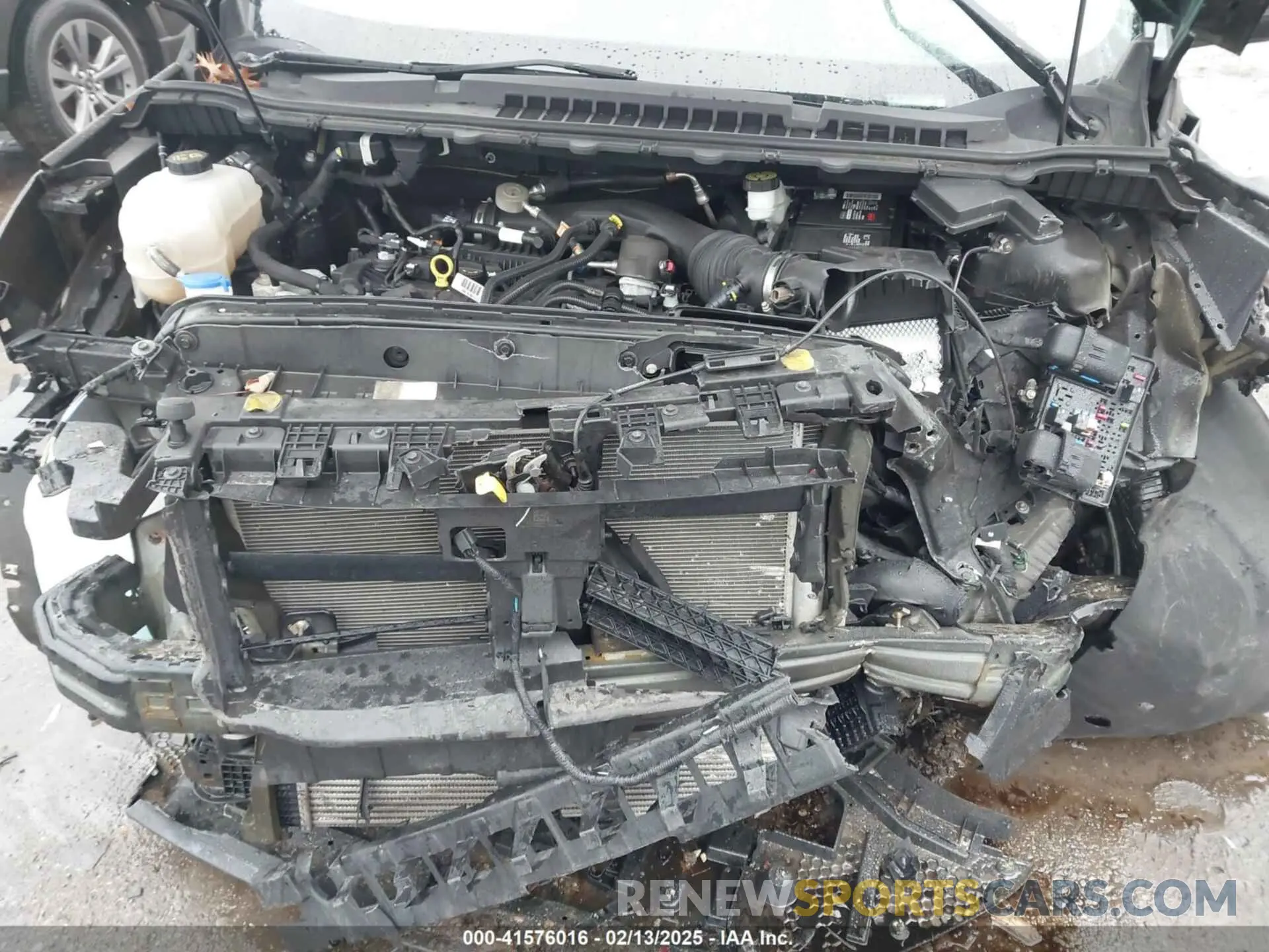 19 Photograph of a damaged car 2FMPK4G99MBA22681 FORD EDGE 2021