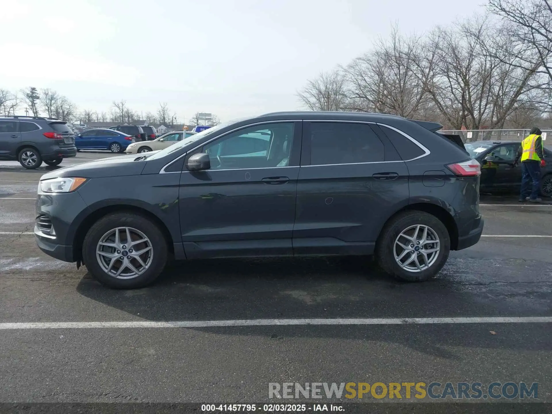 14 Photograph of a damaged car 2FMPK4J91MBA43484 FORD EDGE 2021