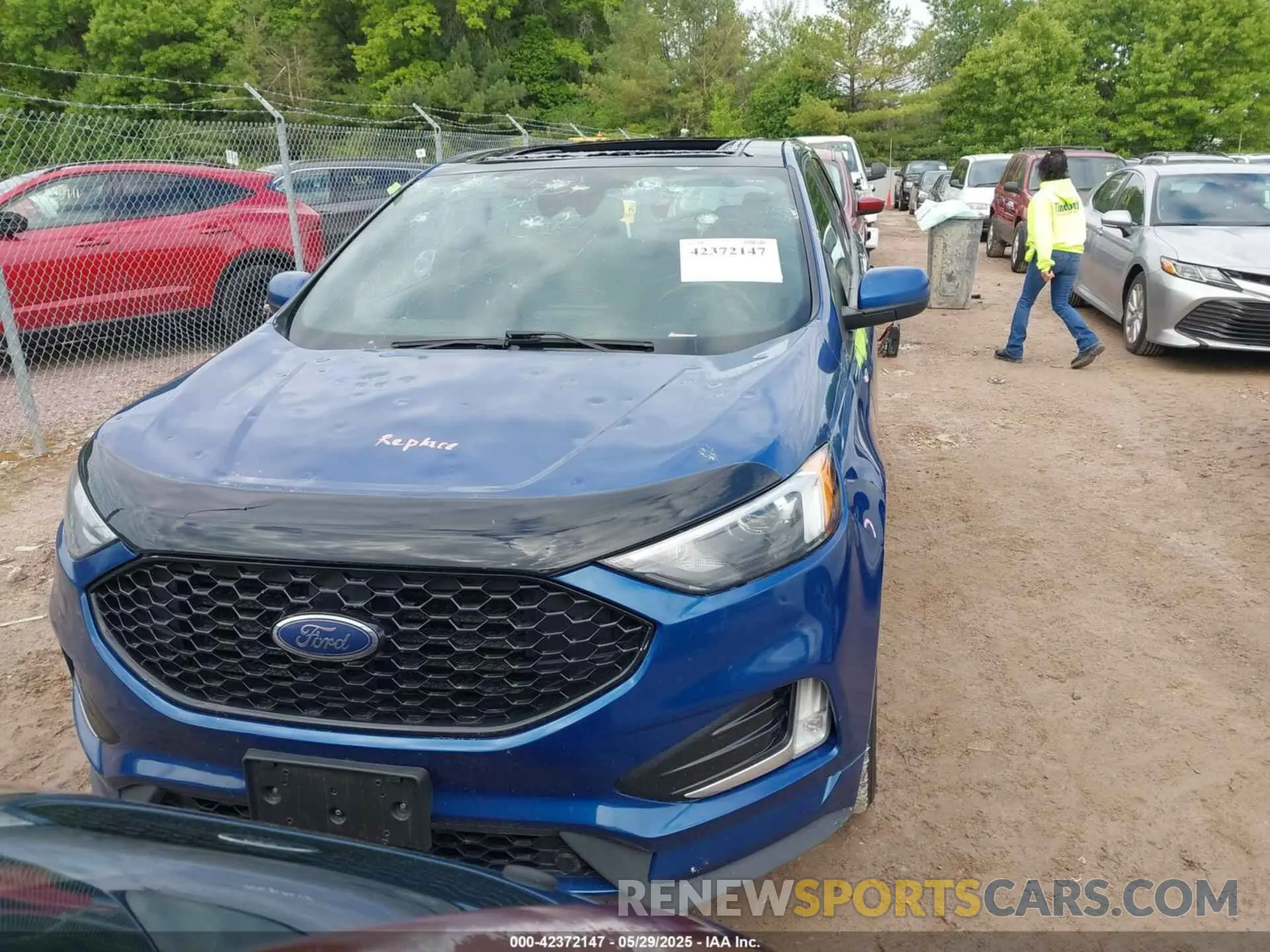 13 Photograph of a damaged car 2FMPK4J91MBA52346 FORD EDGE 2021