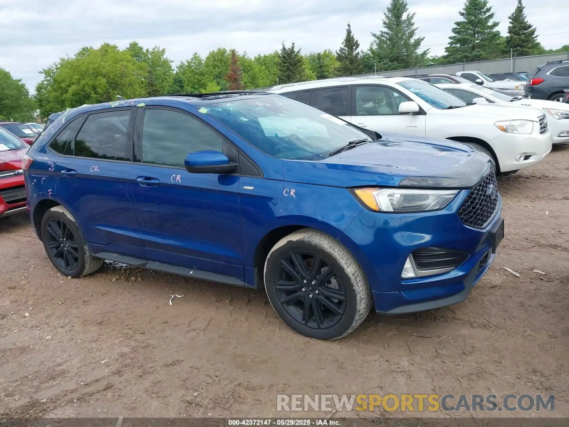 14 Photograph of a damaged car 2FMPK4J91MBA52346 FORD EDGE 2021