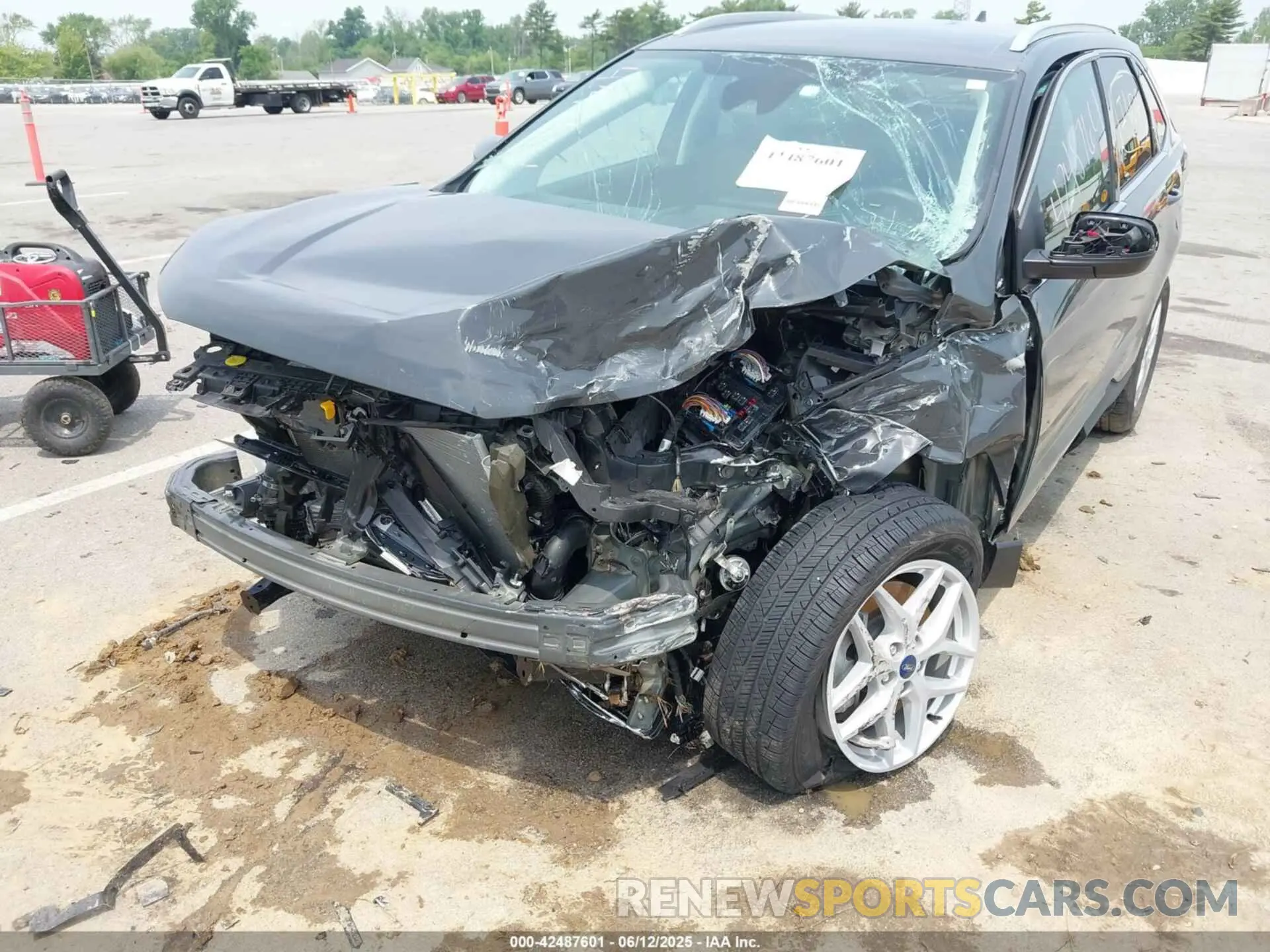 6 Photograph of a damaged car 2FMPK4J92MBA42425 FORD EDGE 2021