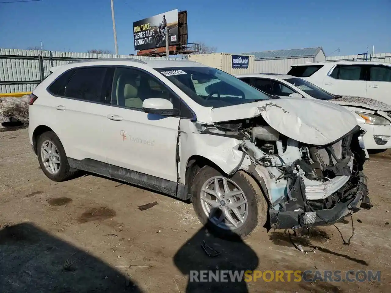 4 Photograph of a damaged car 2FMPK4J93MBA12818 FORD EDGE 2021