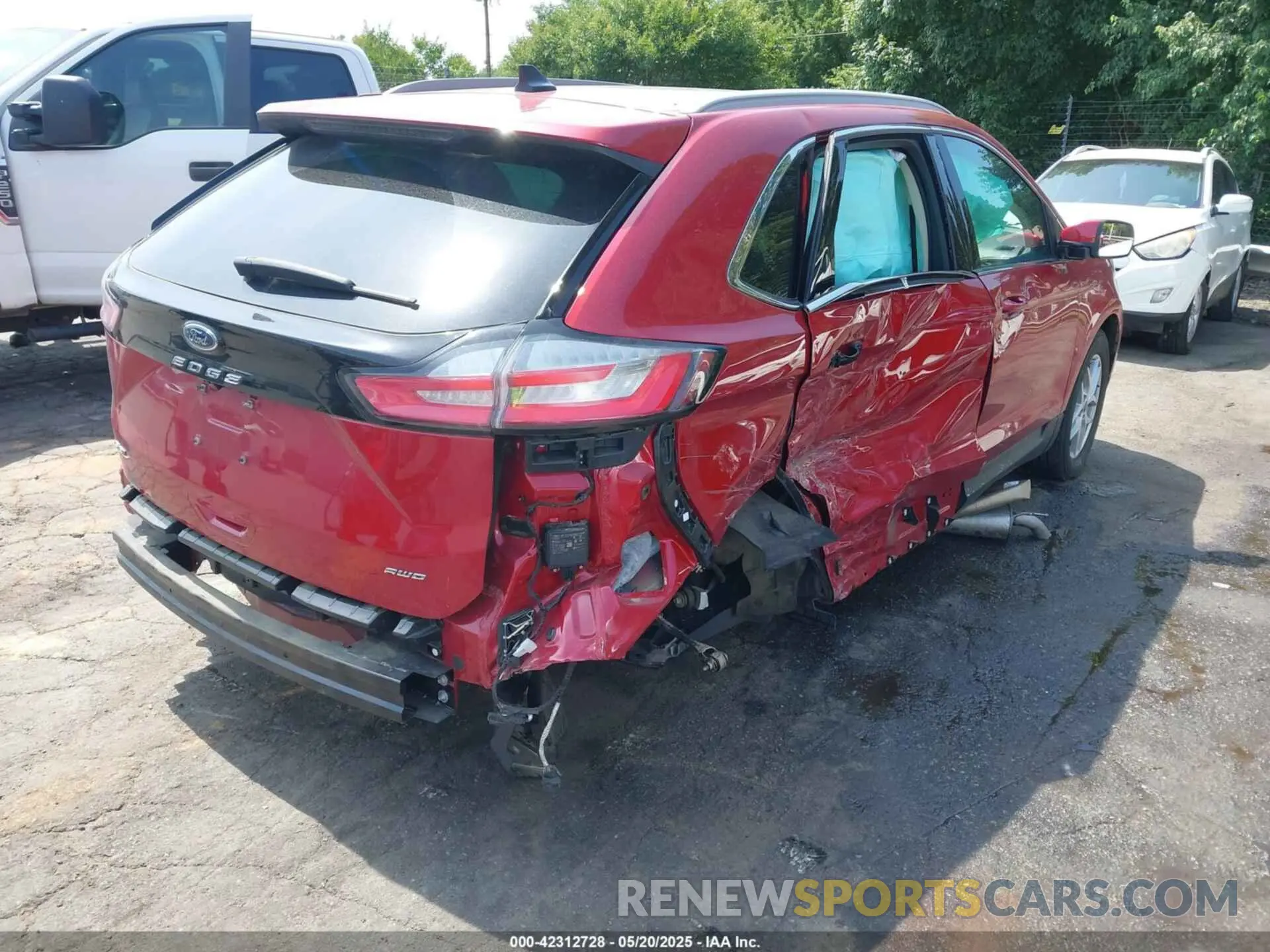 4 Photograph of a damaged car 2FMPK4J93MBA36567 FORD EDGE 2021